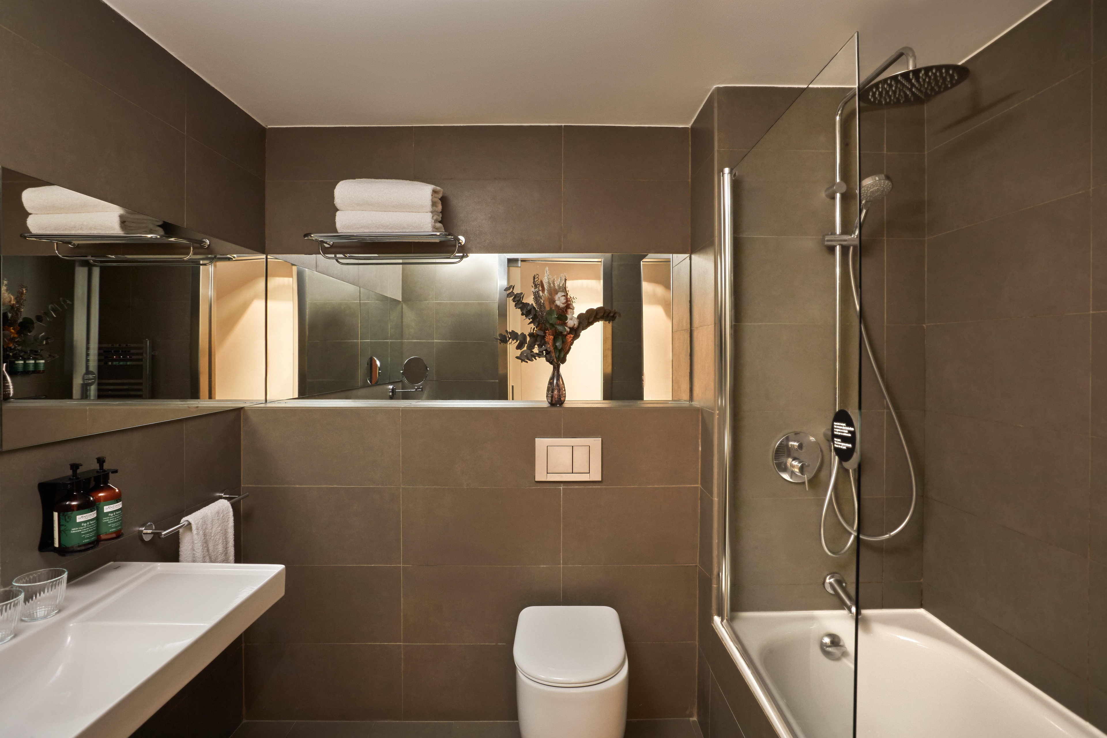 Foto de Crowne Plaza MADRID CENTRE RETIRO by IHG