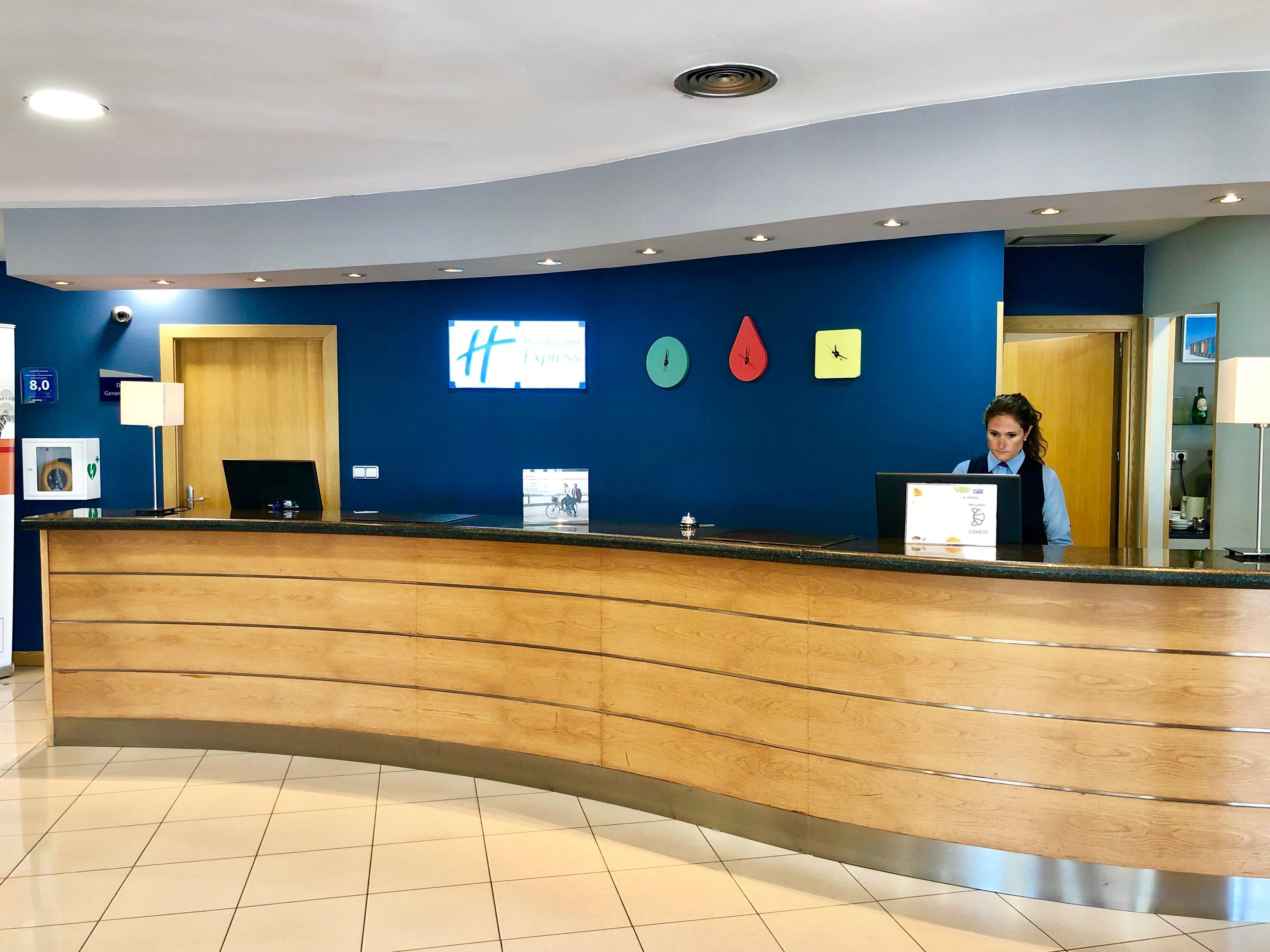 Foto de Holiday Inn Express MADRID-SAN SEBASTIAN D/L REYES