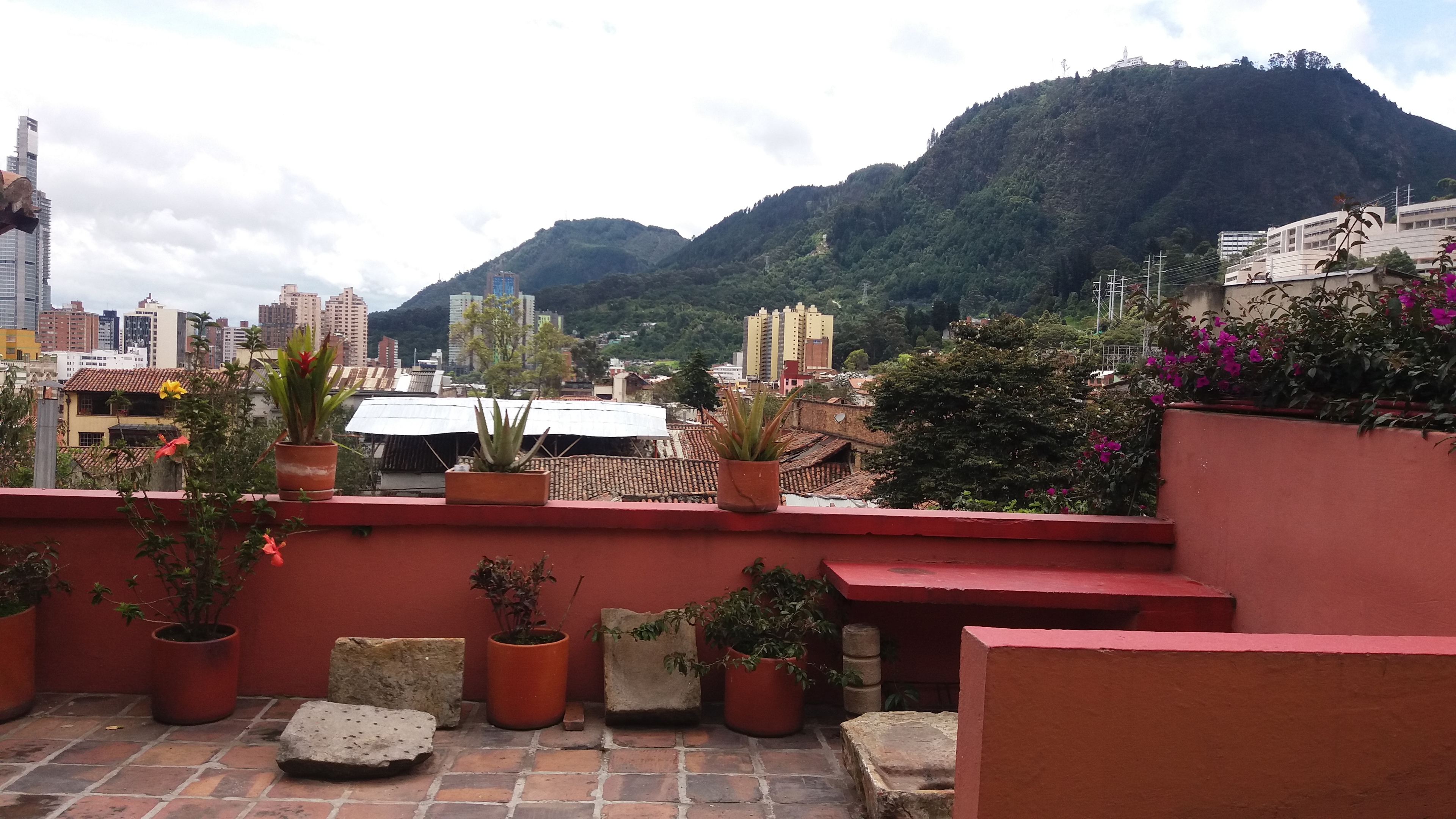 Foto de Apartaestudios La Candelaria