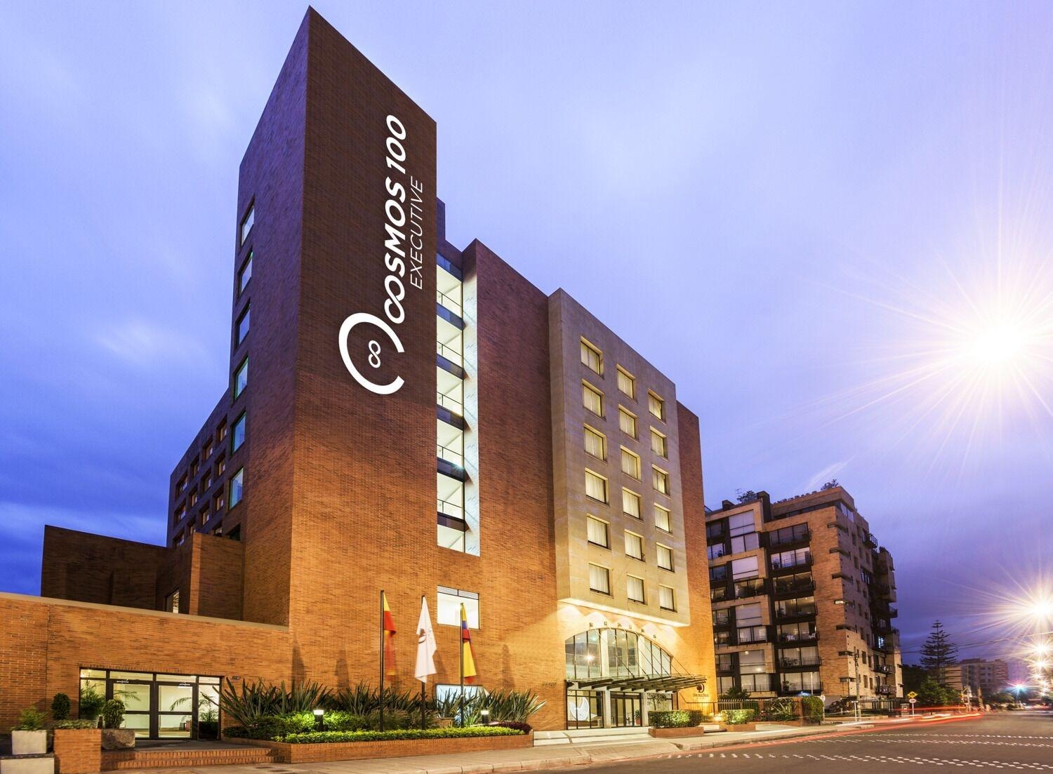 Foto de Cosmos 100 Executive