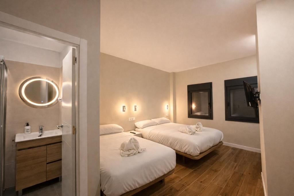 Foto de Hostal Bernabeu 2