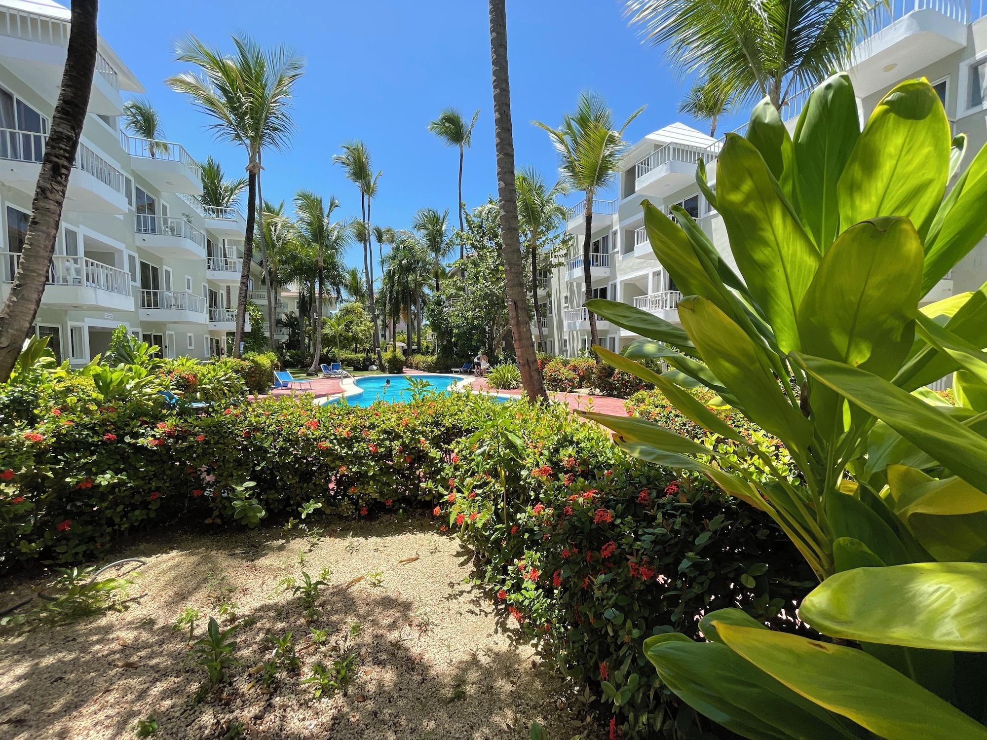 Foto de Punta Cana Paradise Studios Beach Pool