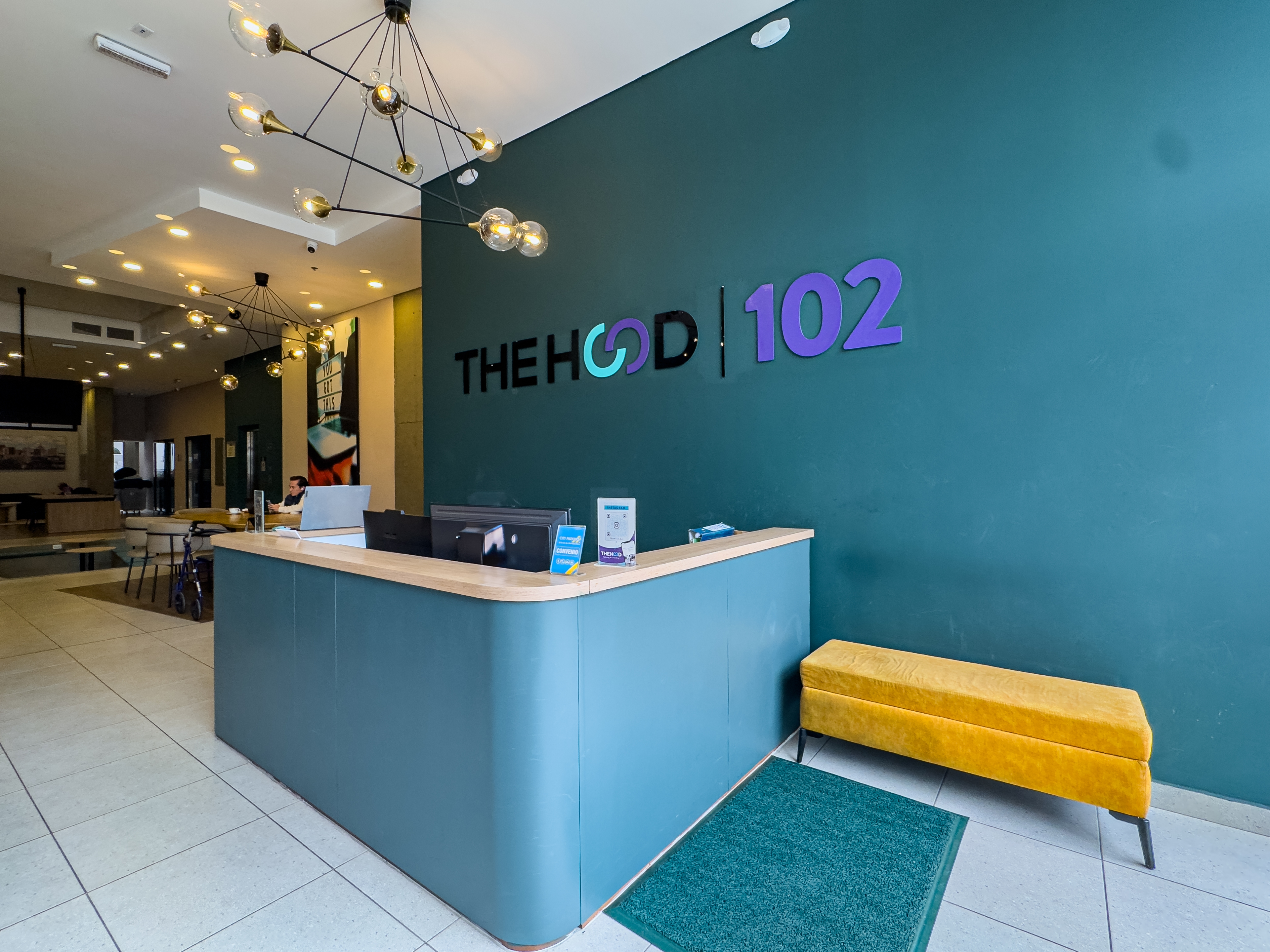 Foto de The Hood 102