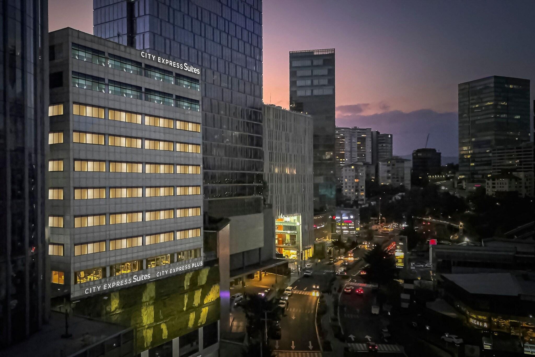 Foto de City Express Plus by Marriott Santa Fe