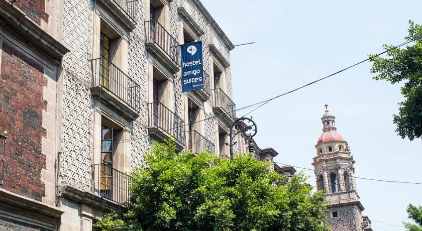 Hotel Amigo Suites