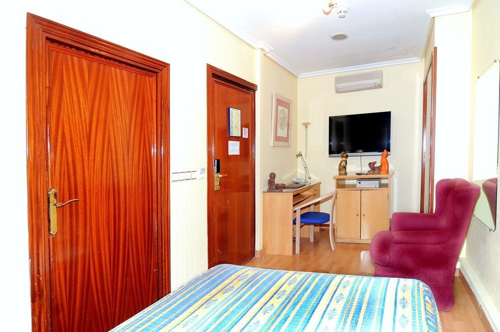 Hostal Plaza Dort