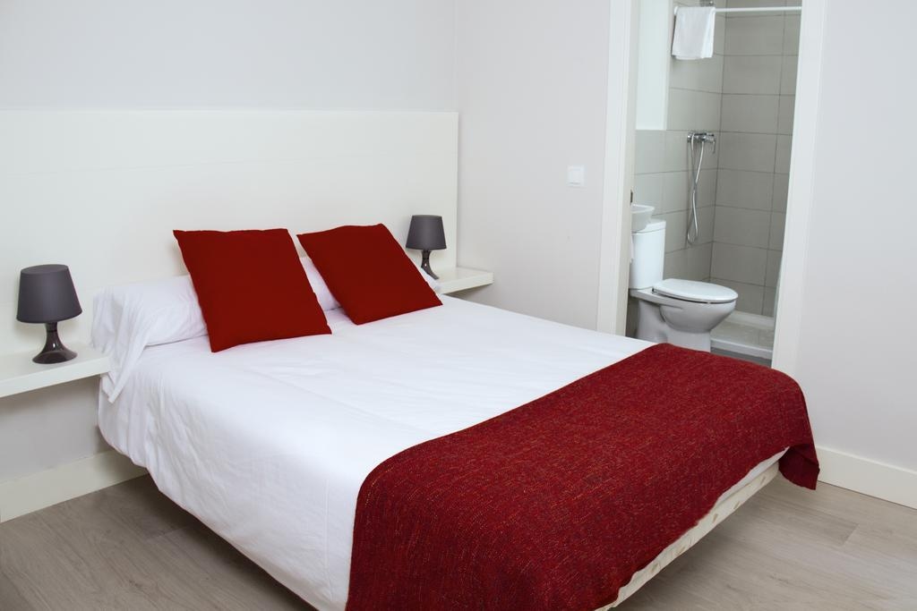 8 Rooms Madrid