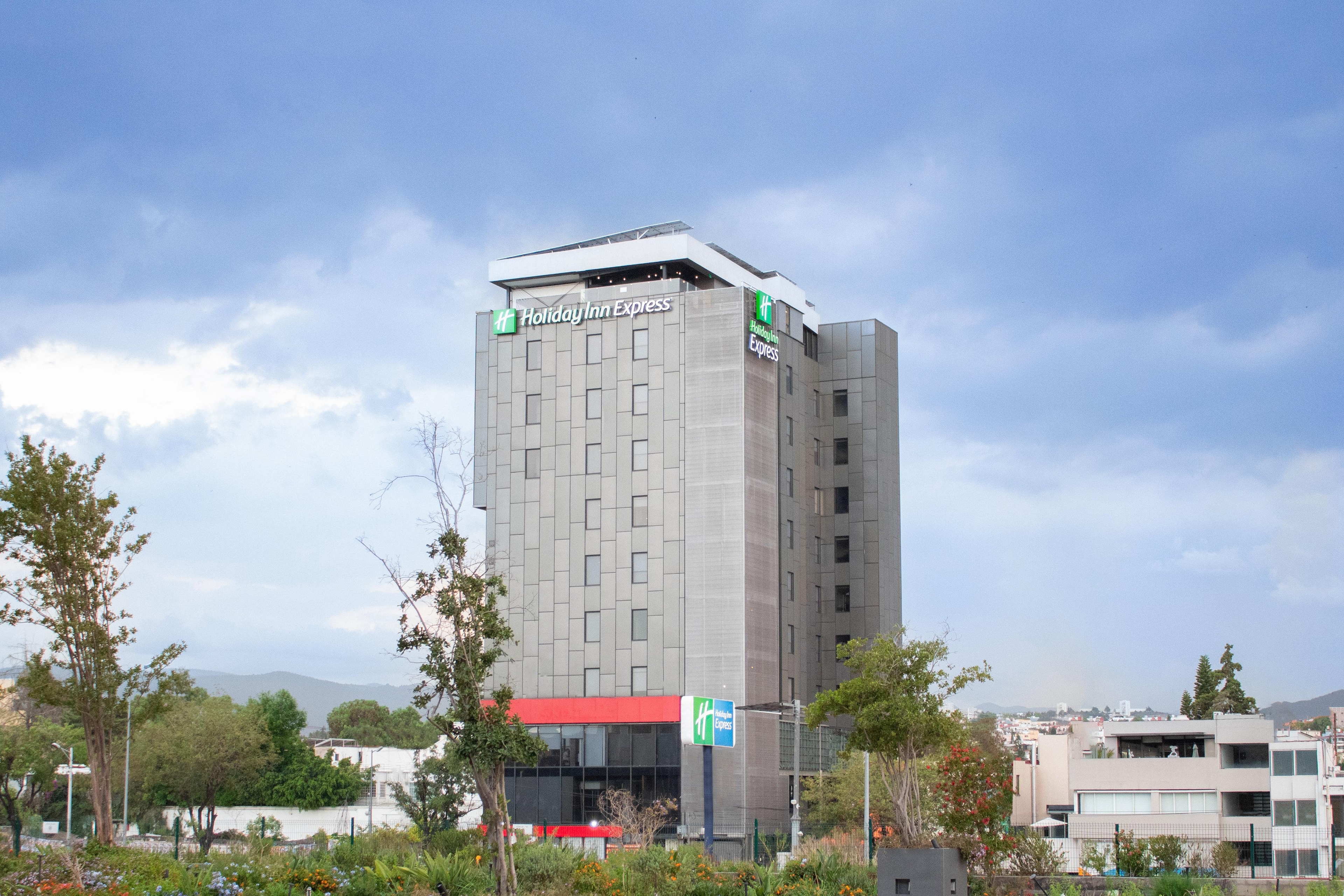 Holiday Inn Express MEXICO CITY SATELITE by IHG