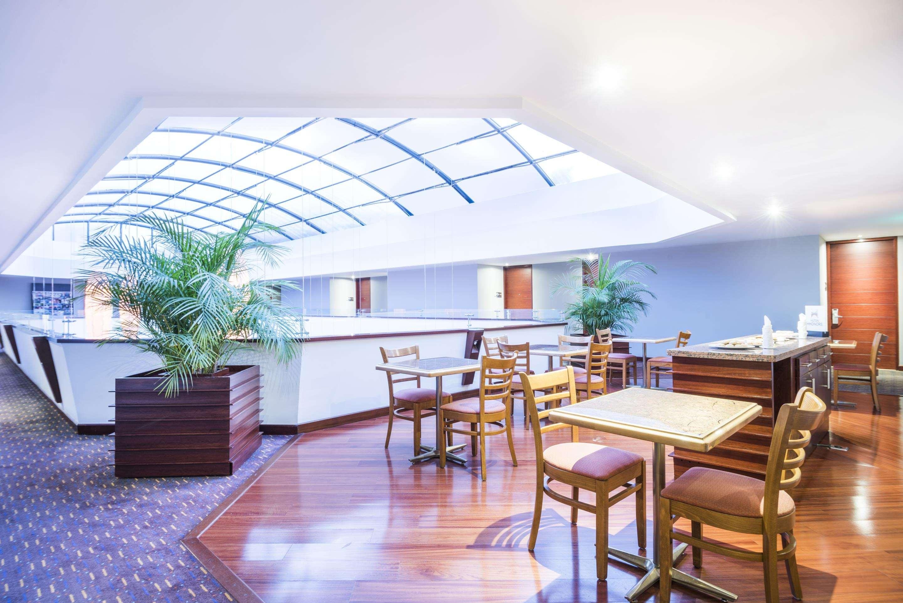 Foto de DoubleTree by Hilton Bogota Calle 100,CO
