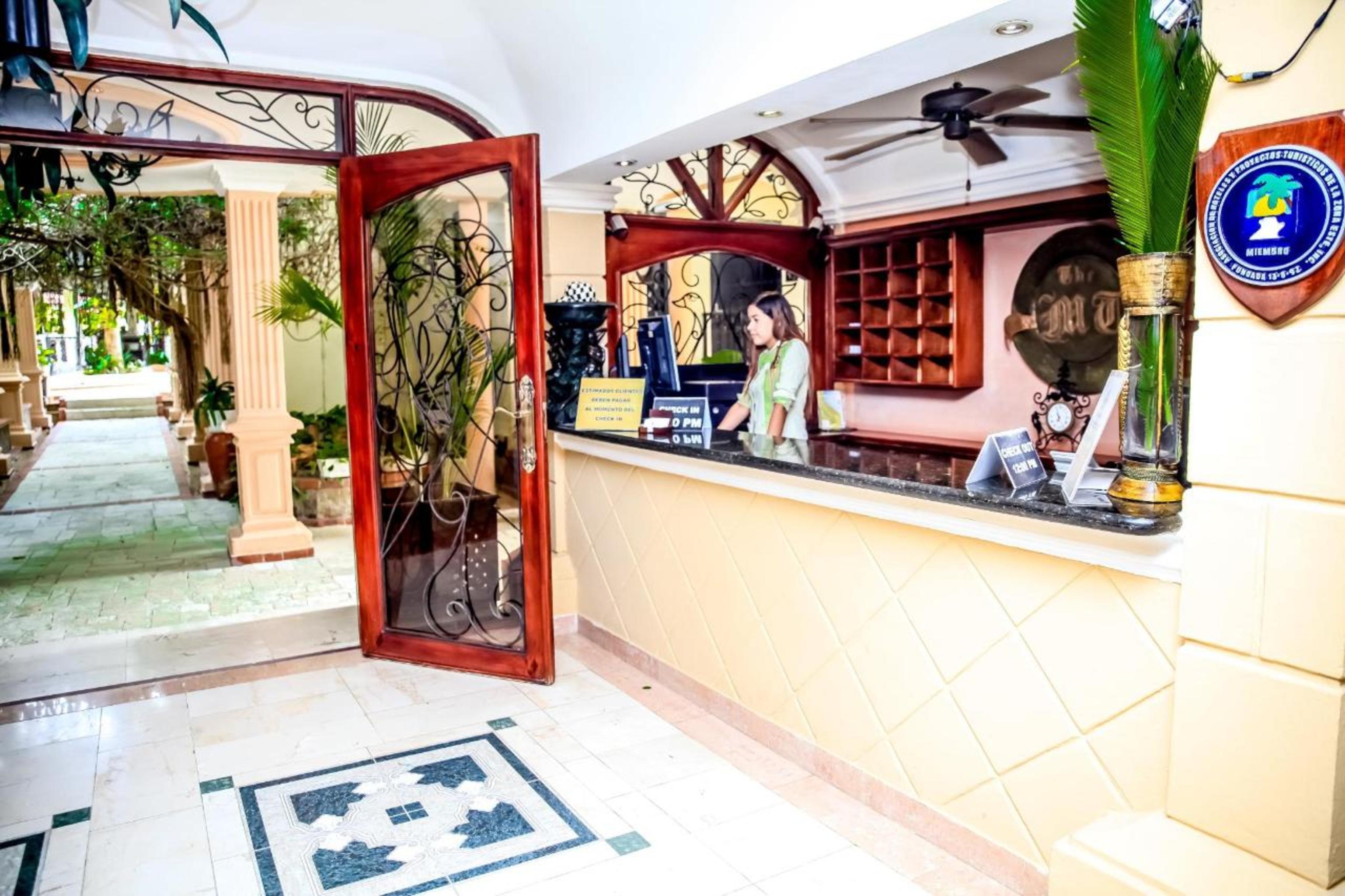 Foto de Hotel Mt Plaza Brisas De Bavaro