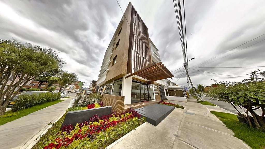 Az Hotel