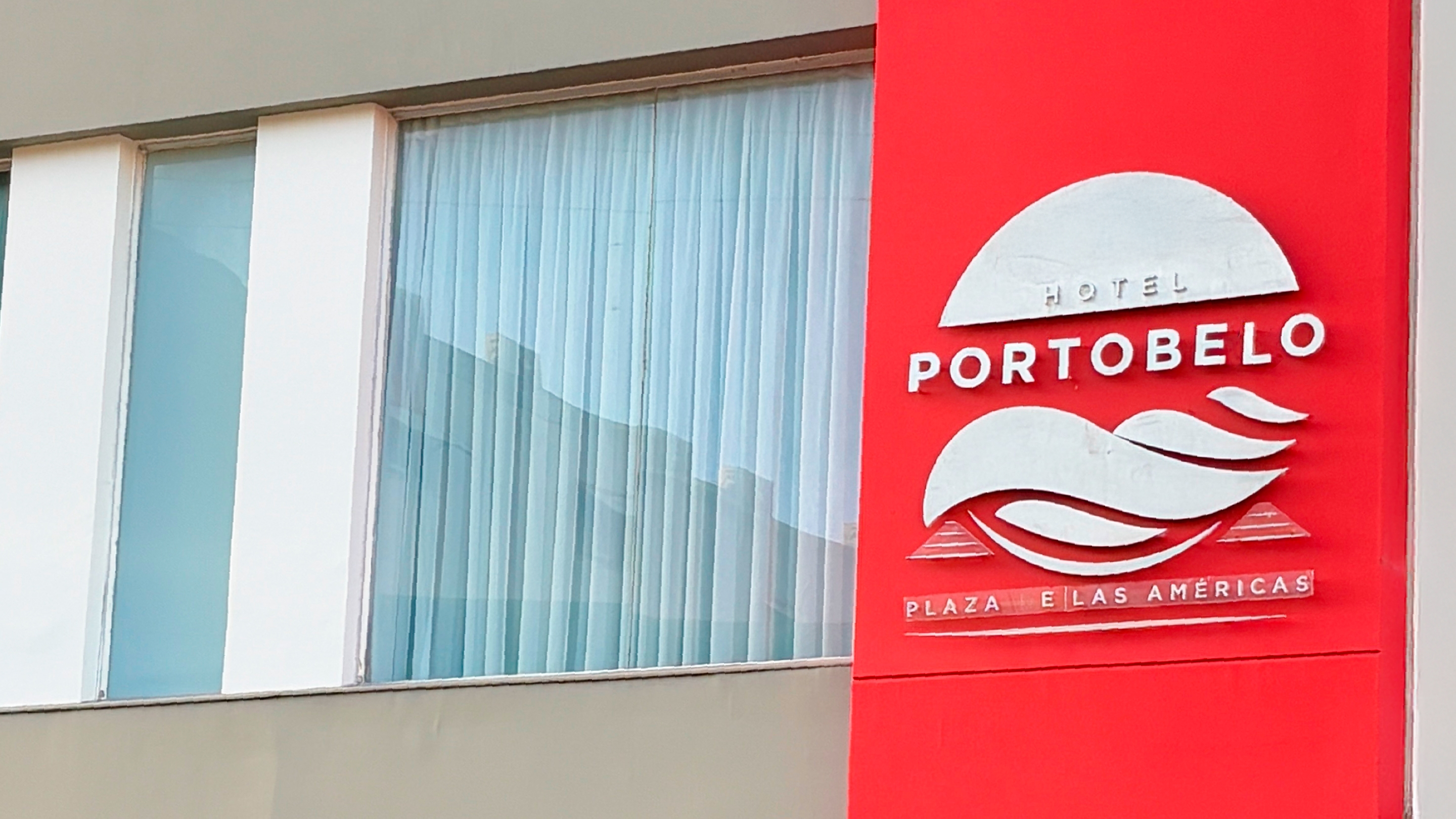 HOTEL PORTOBELO PLAZA DE LAS AMERICAS