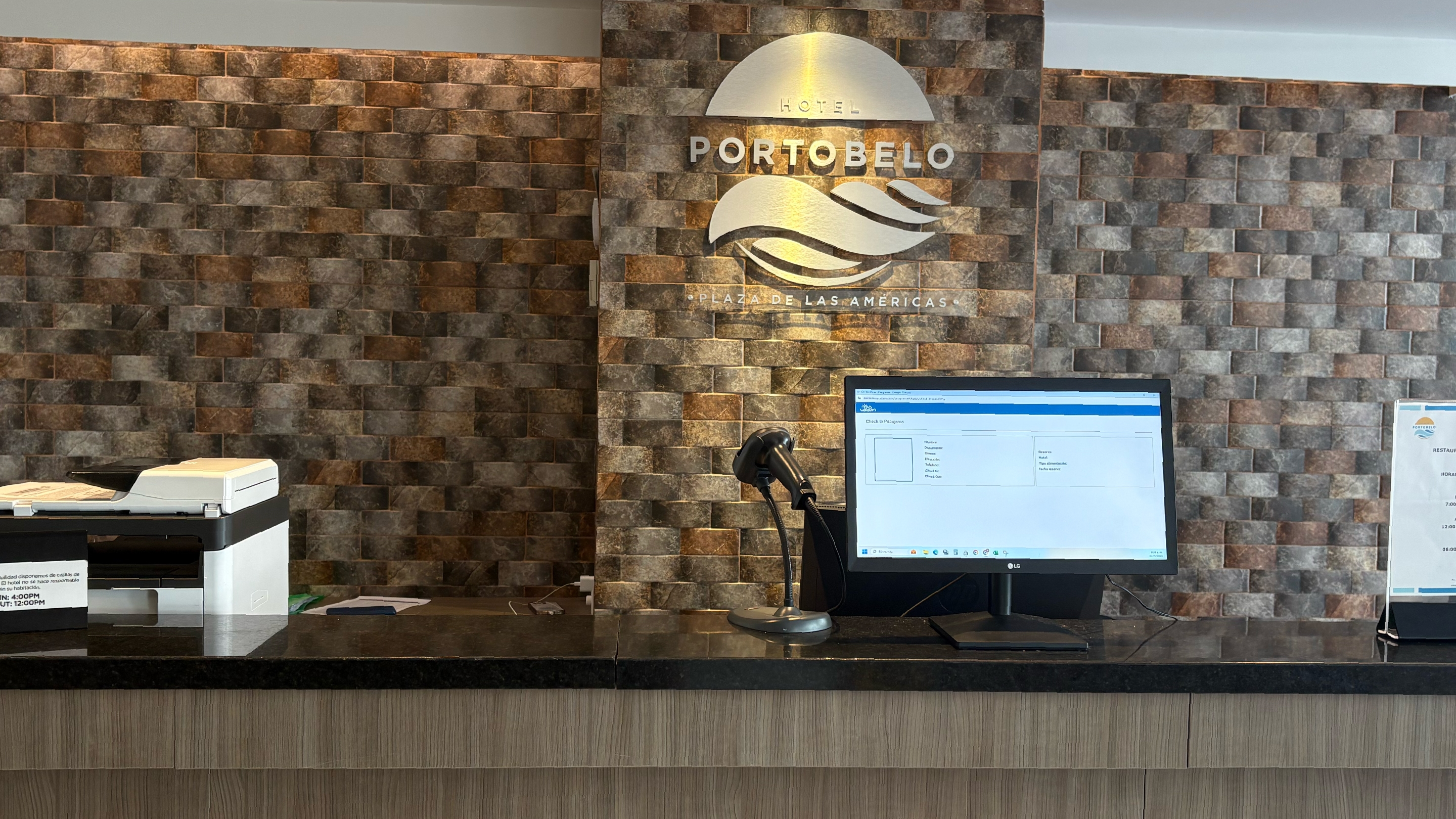 Foto de HOTEL PORTOBELO PLAZA DE LAS AMERICAS