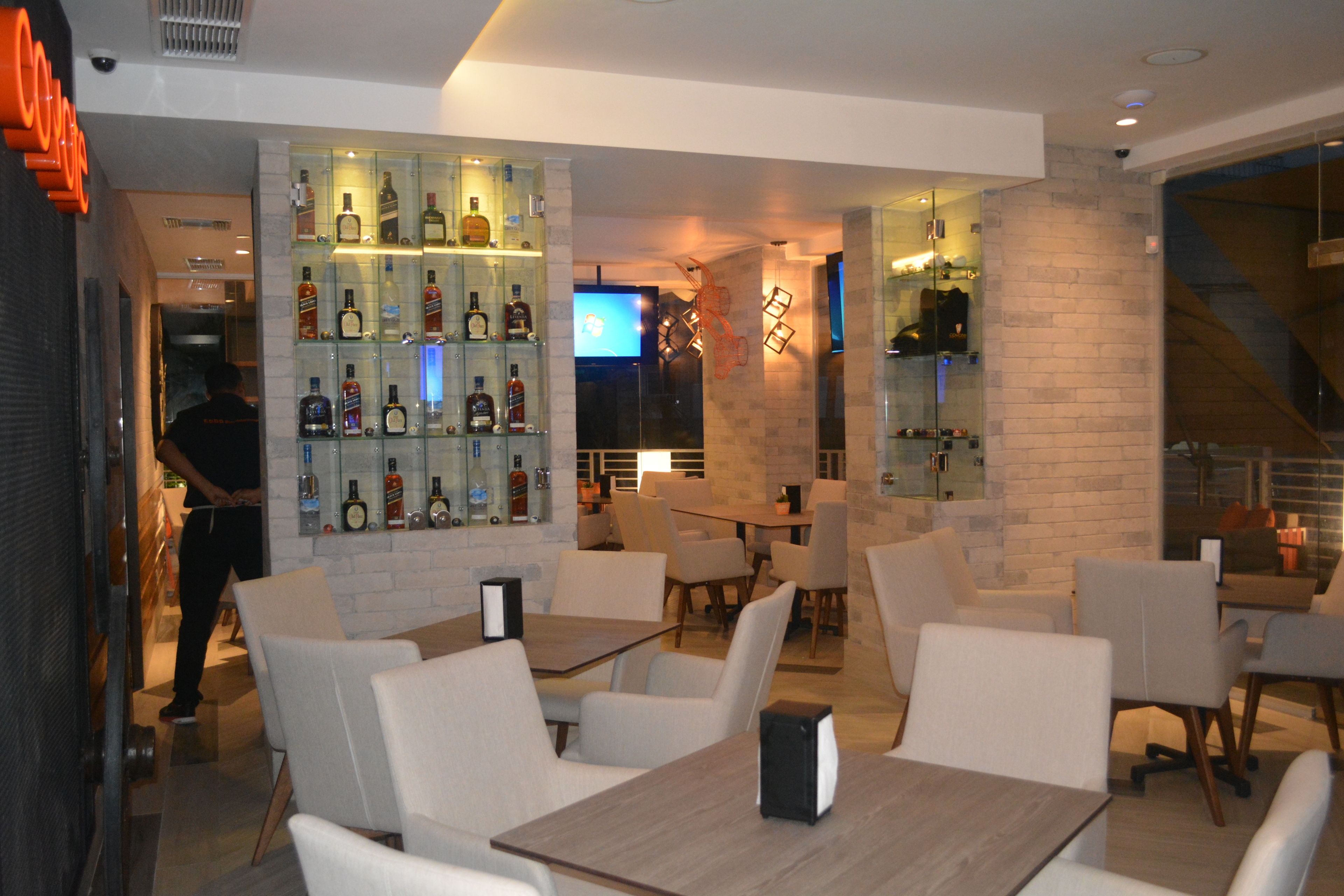 Foto de Ducassi Suites Beach Club & Spa Rooftop Pool