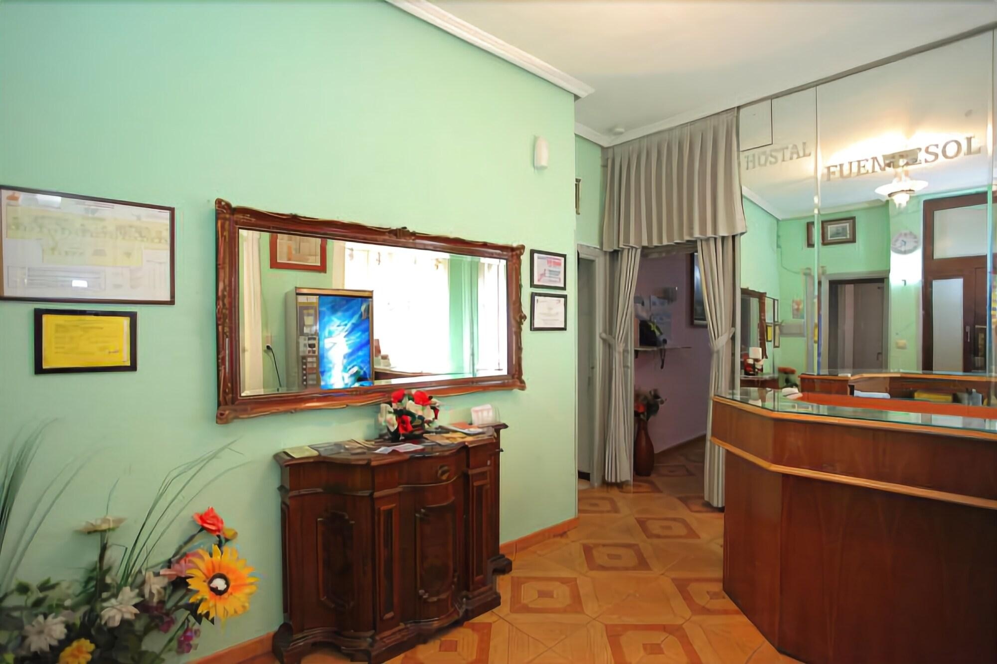Foto de Hostal Fuentesol