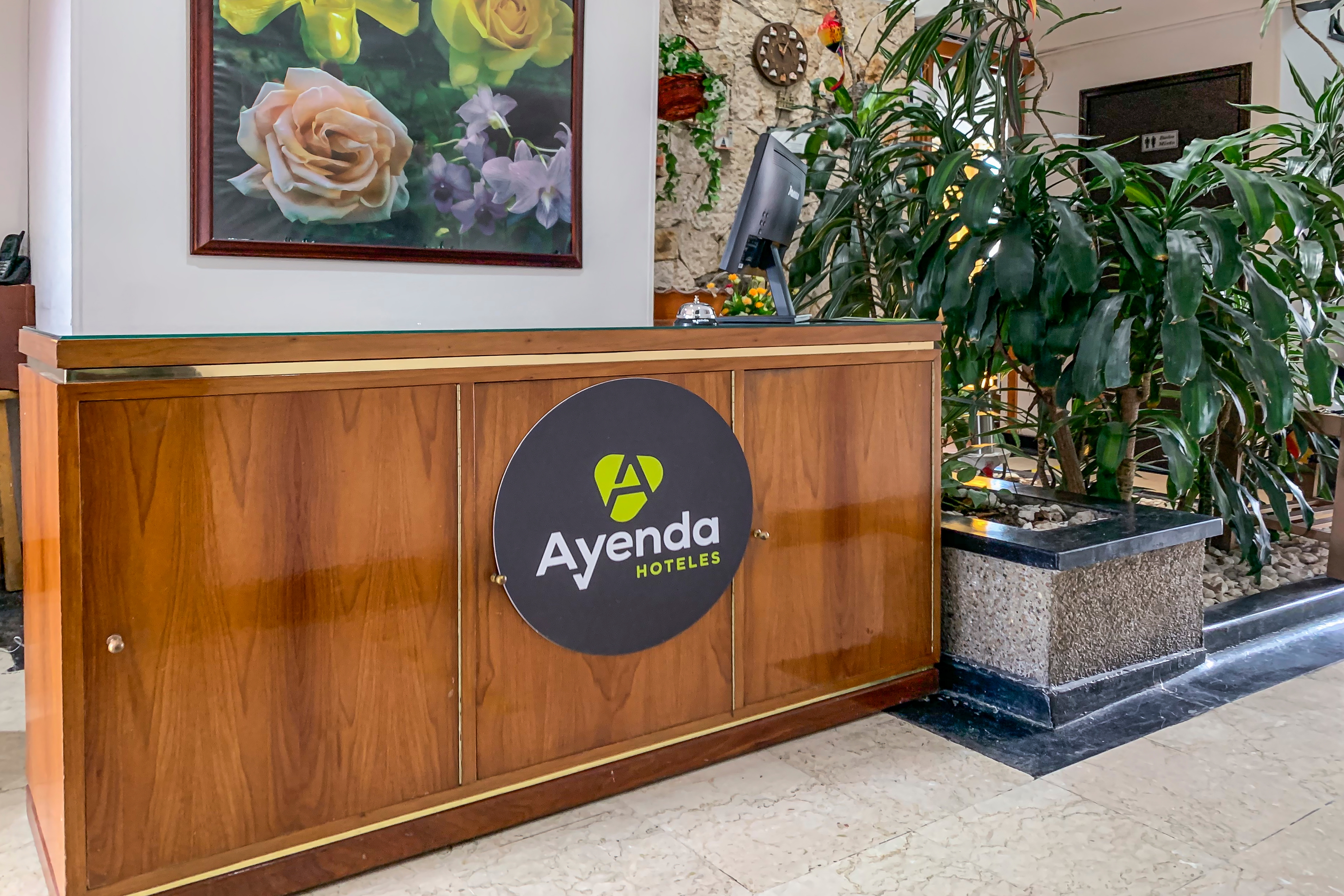 Foto de Ayenda 1080 Bogota Alpes Castellana