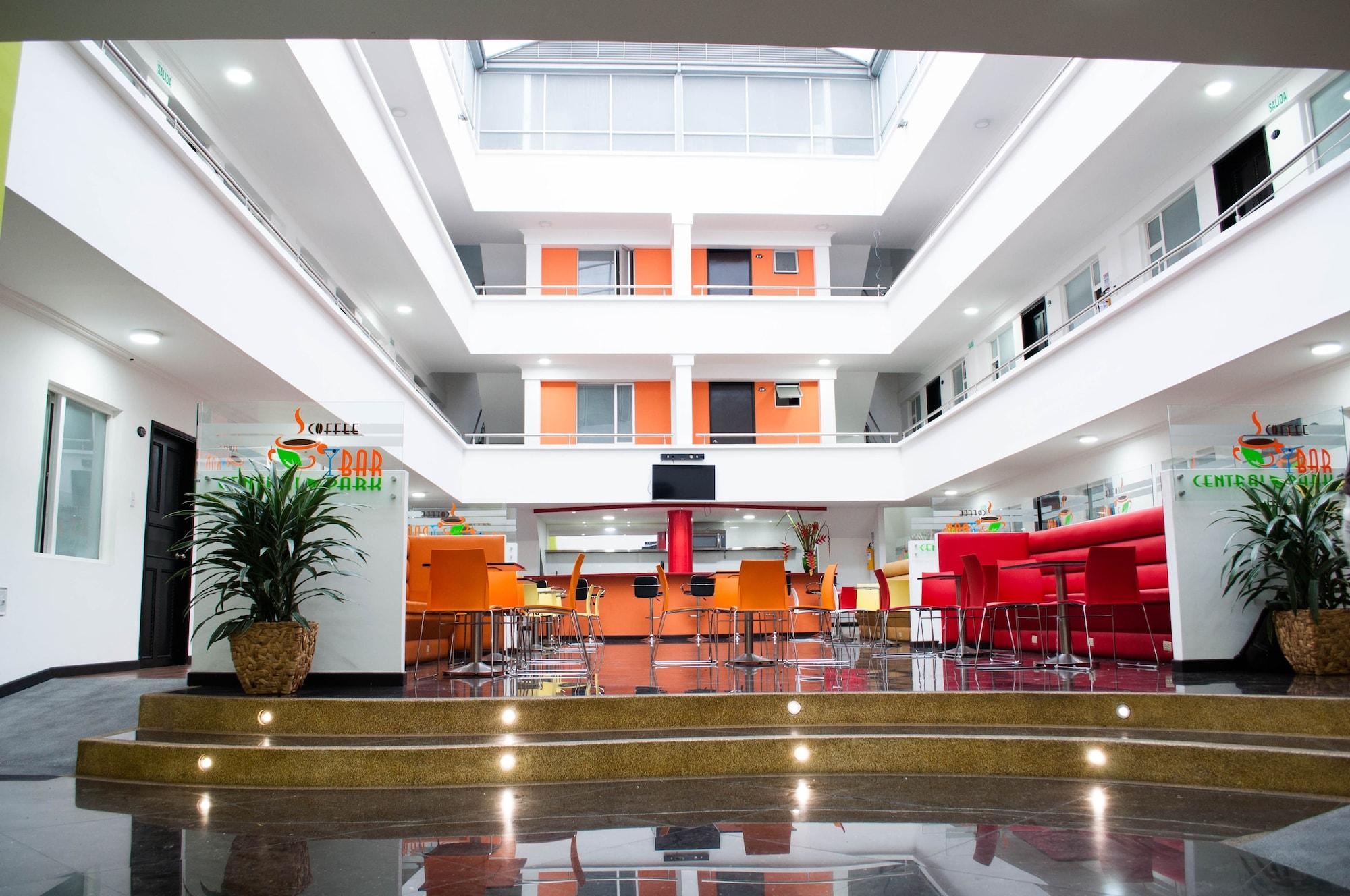 Hotel Ferias Park