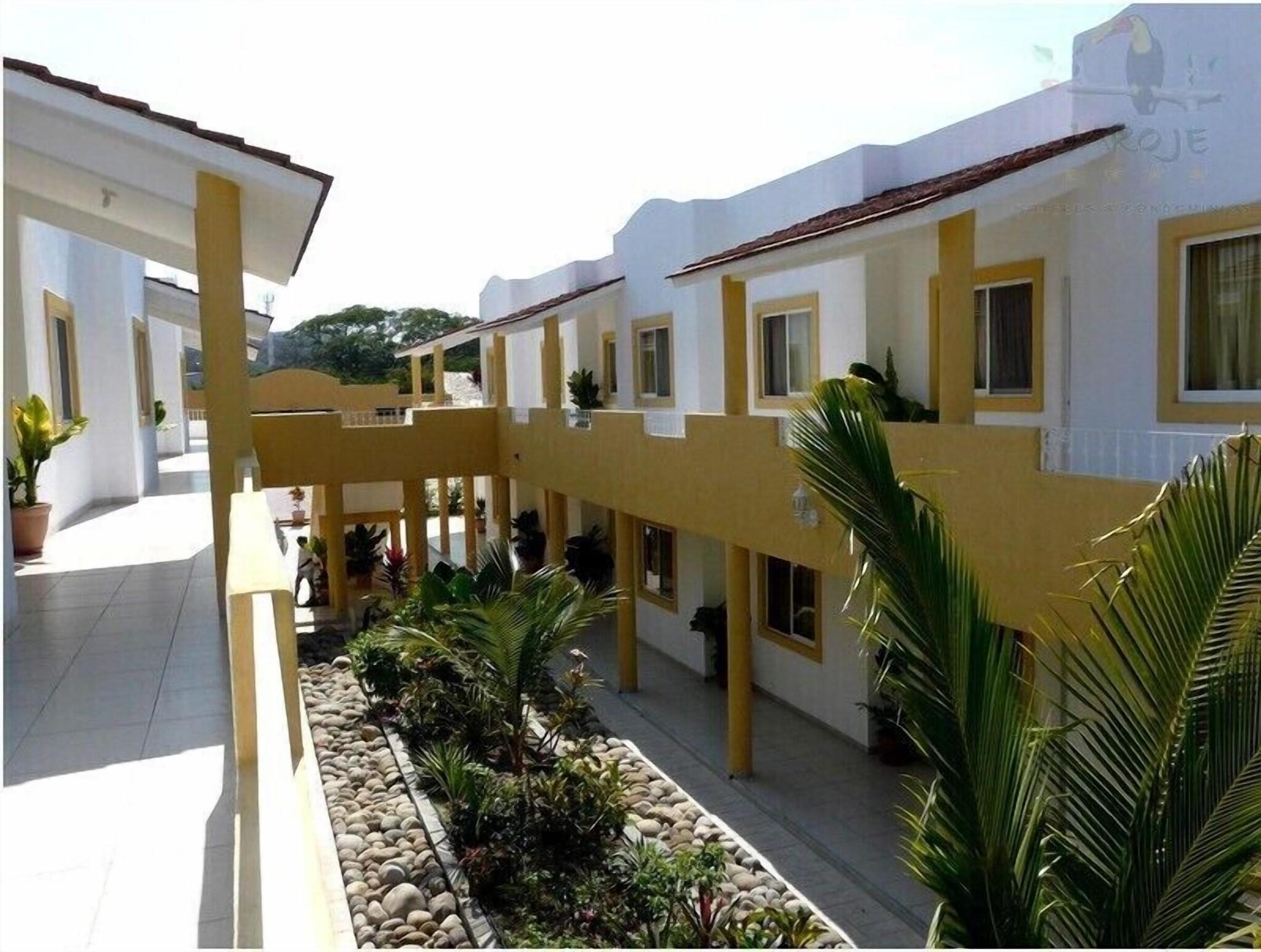 Foto de Hotel Condominios Jaroje