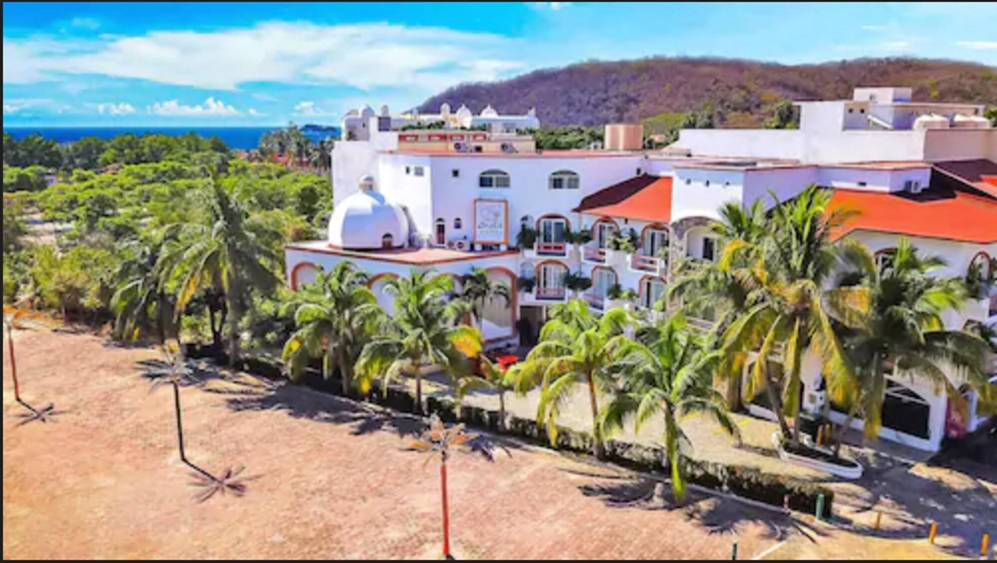 Hotel Bahía Huatulco