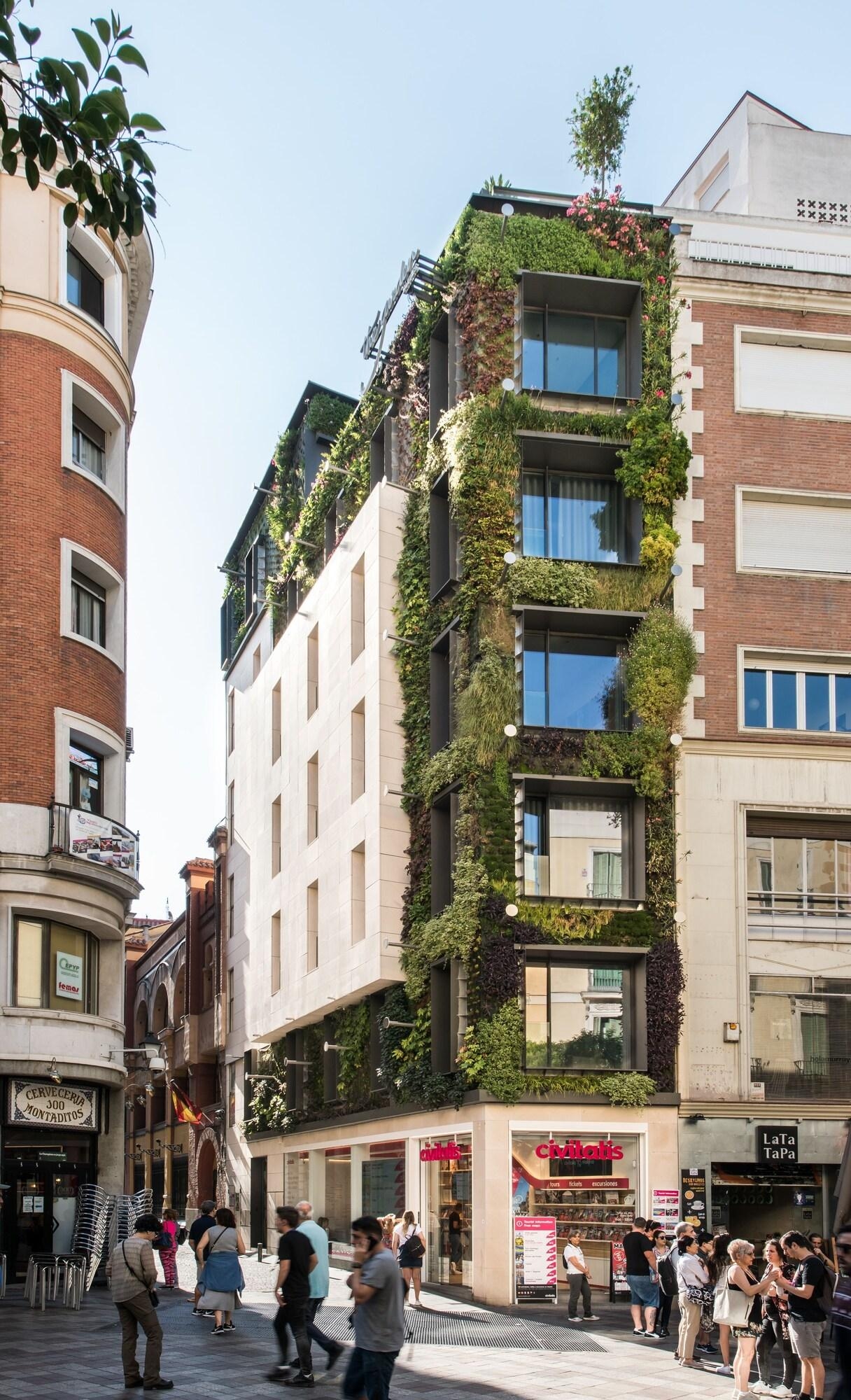 Foto de The Garden Suites