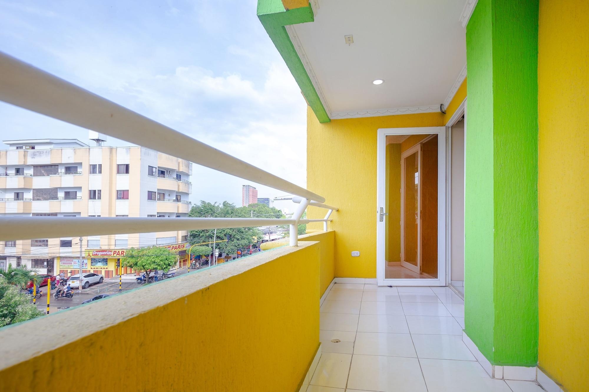 Hotel Calarca N2