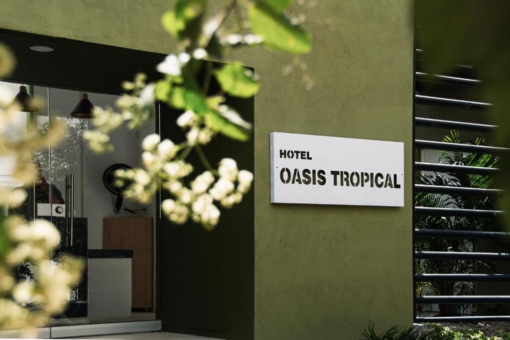 Foto de Hotel Oasis Tropical