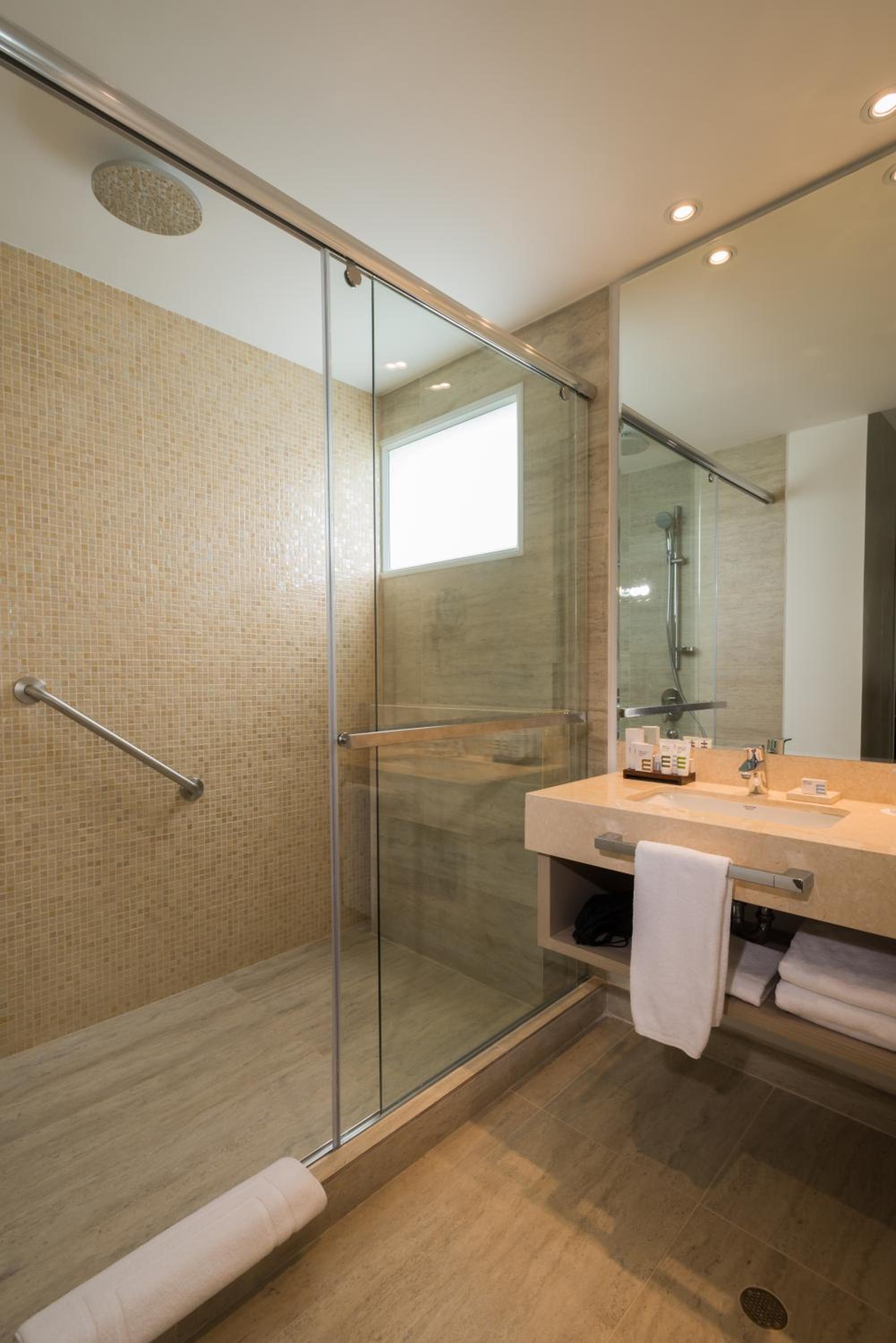 Foto de Courtyard by Marriott Santa Marta Resort