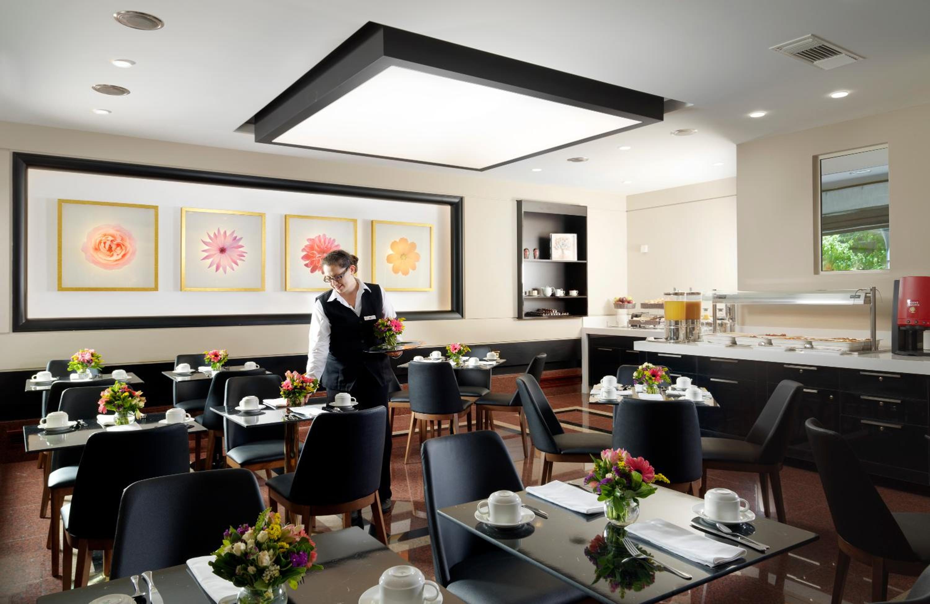 Foto de Holiday Suites