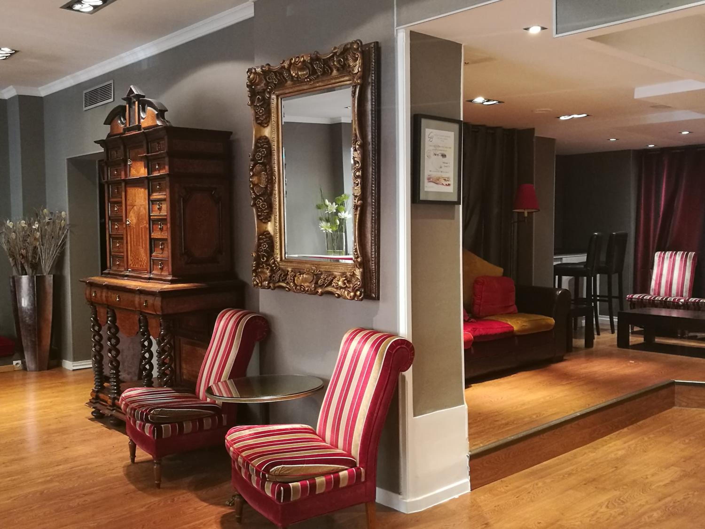 Foto de Hotel Claude Bernard Saint-Germain