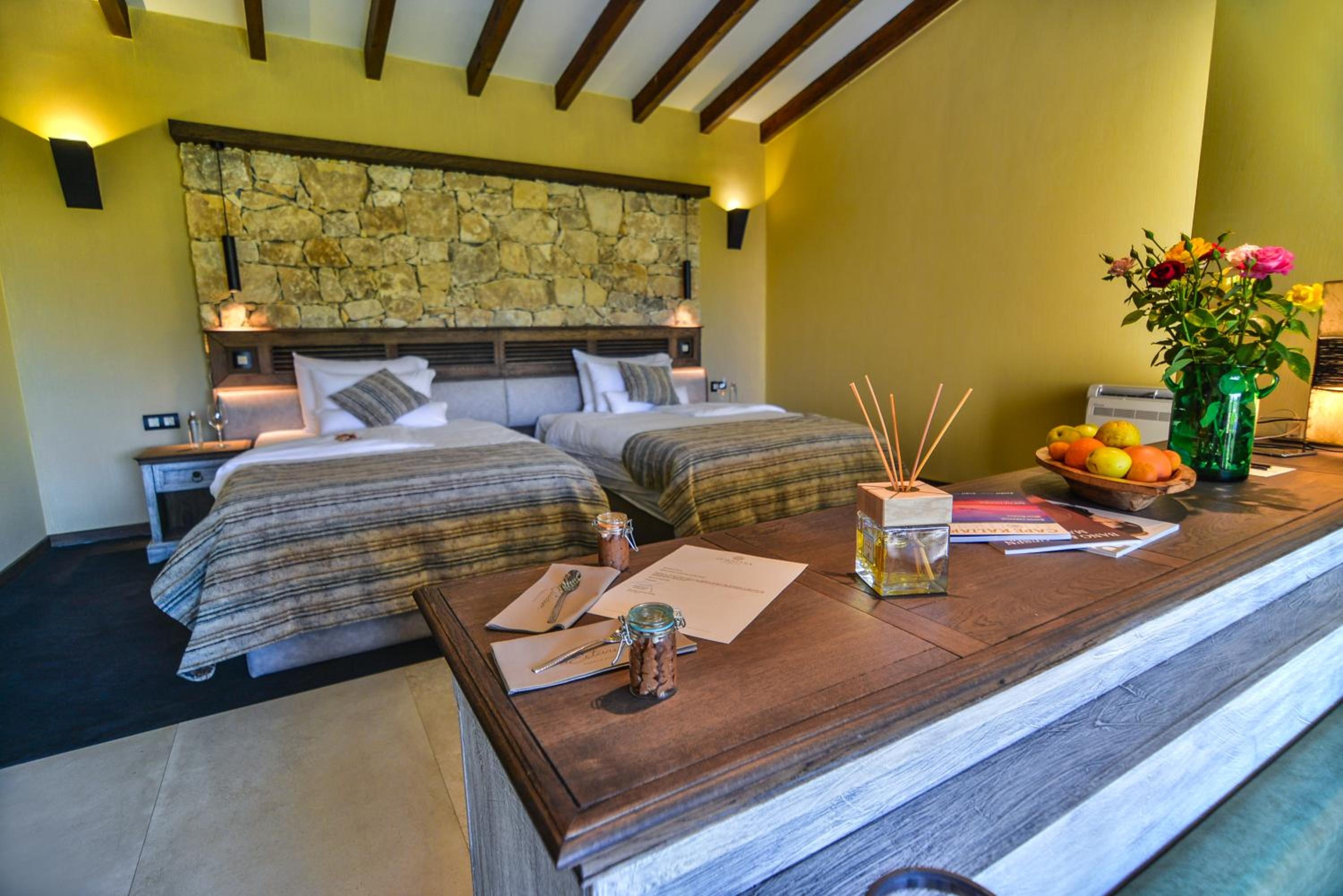 Foto de AYA Estate Relais & Chateaux