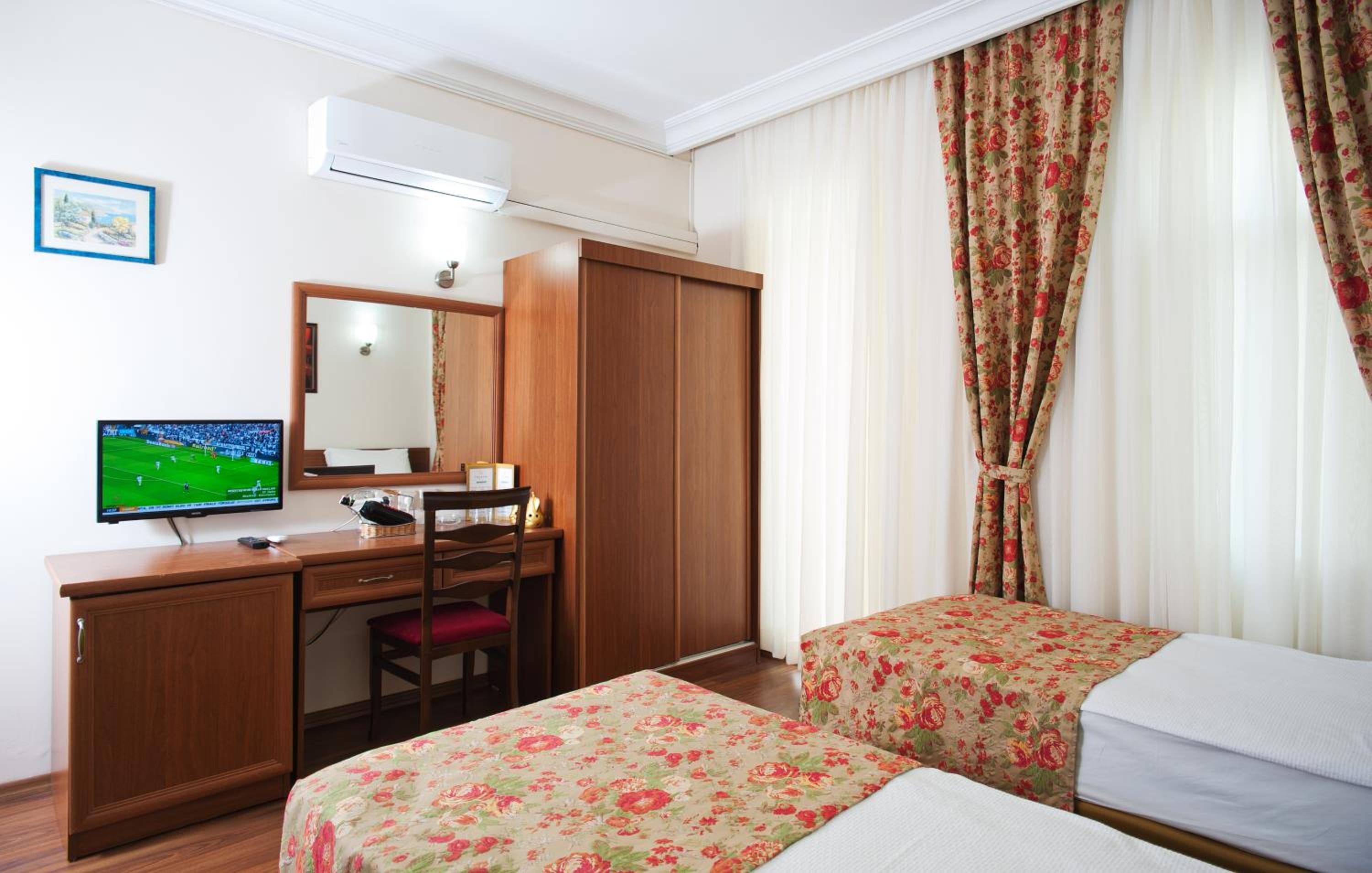 Foto de Triana Hotel