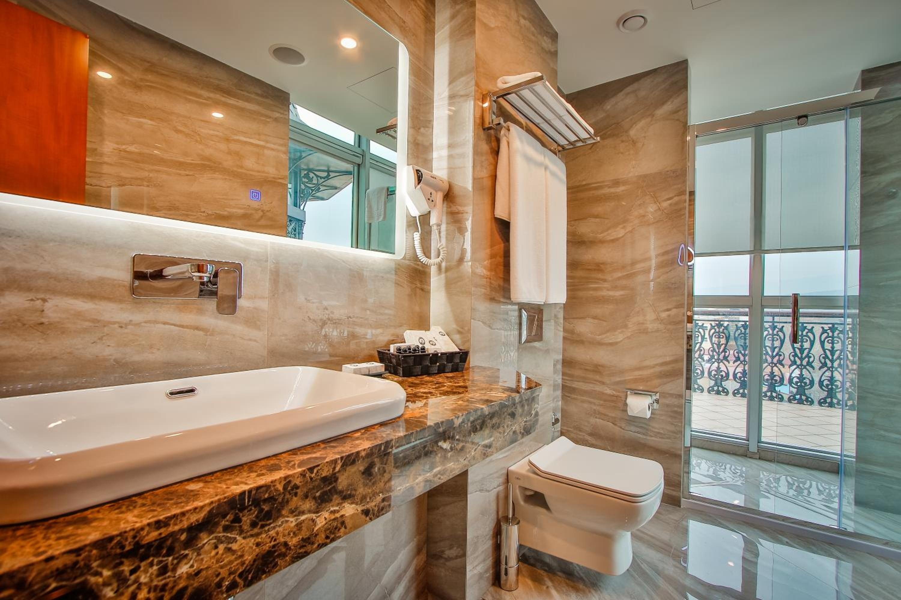 Foto de New Tiflis Hotel