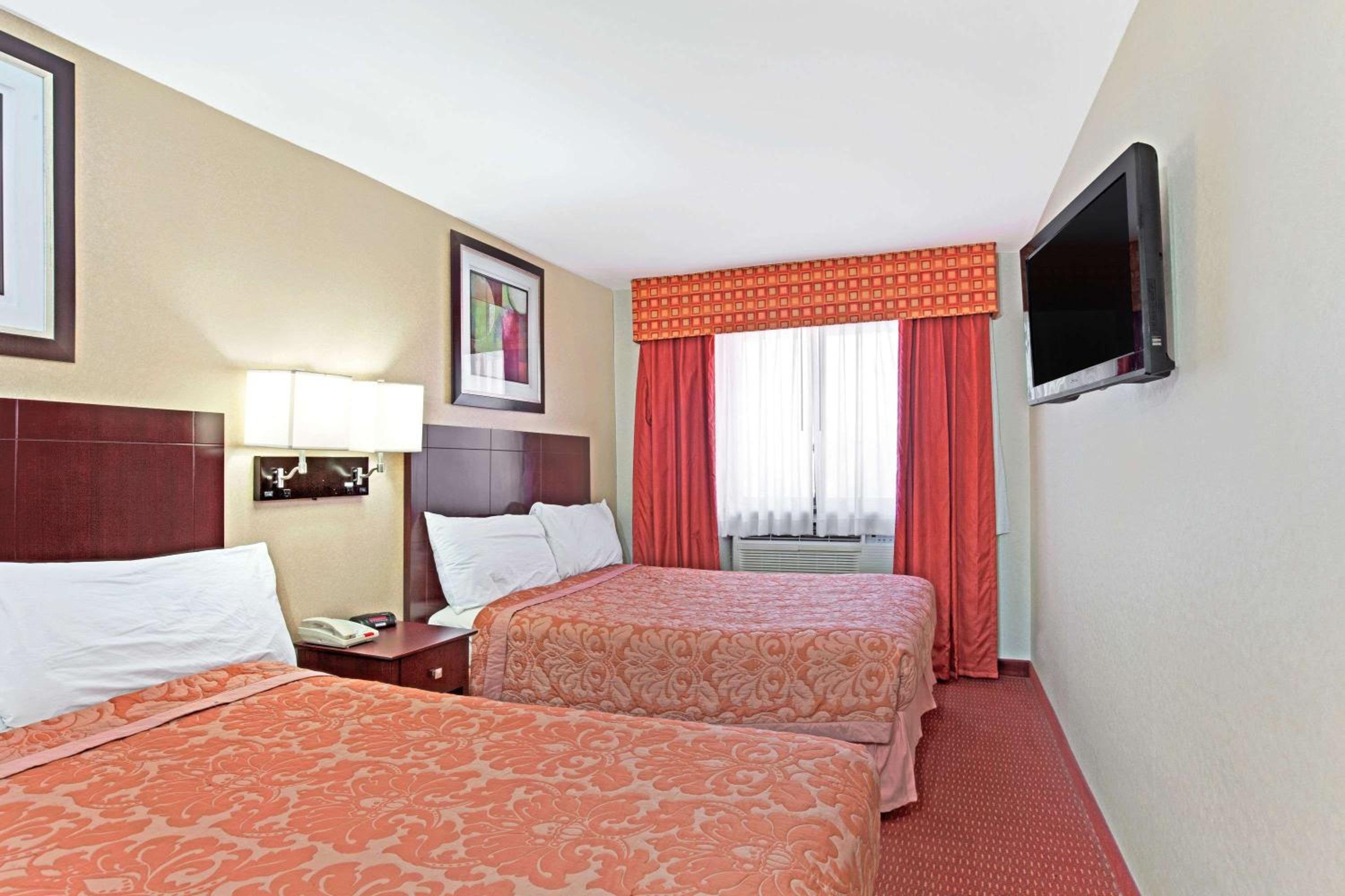 Foto de Super 8 by Wyndham Long Island City LGA Hotel