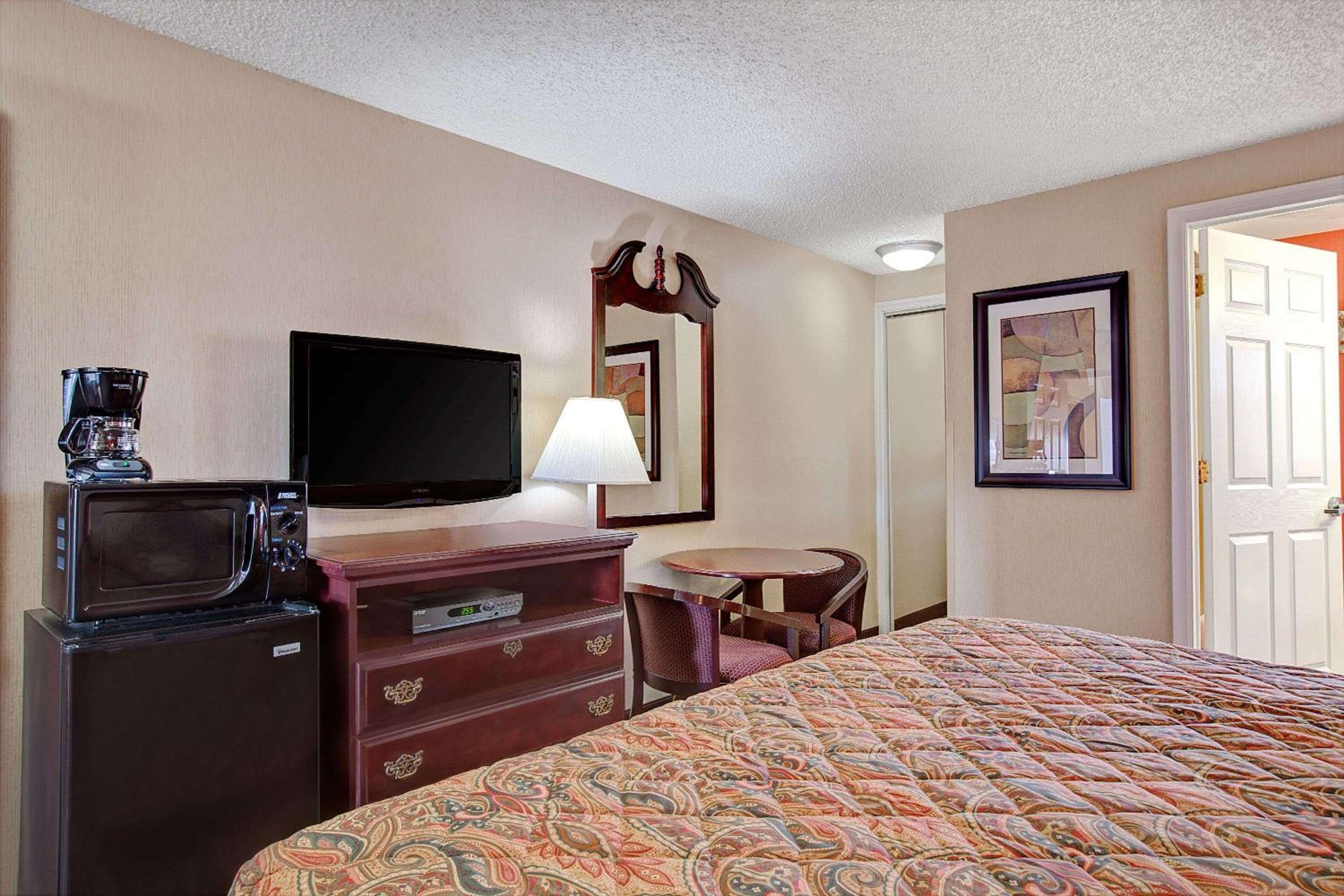 Foto de Days Inn by Wyndham Ridgefield NJ