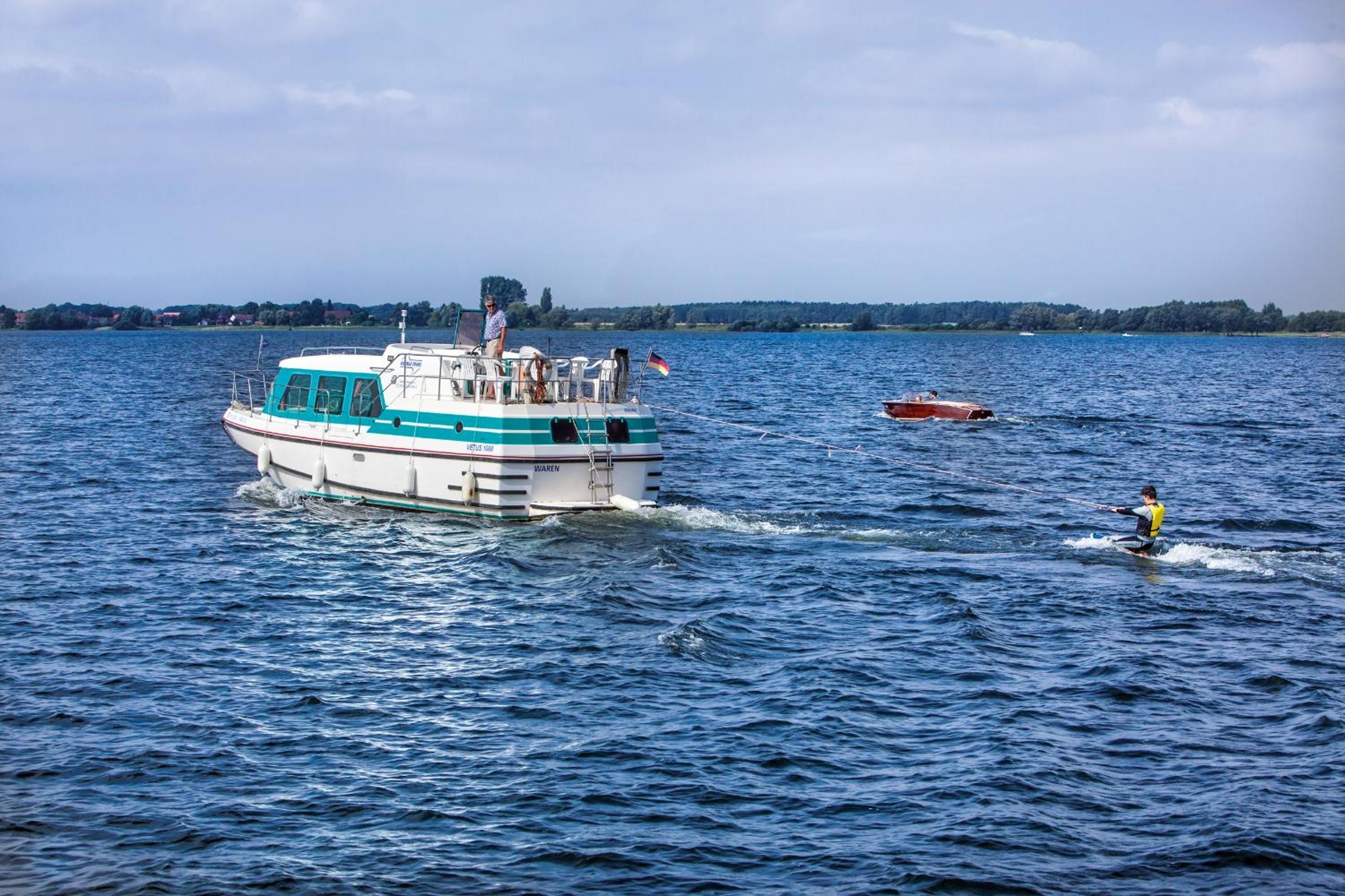Foto de Boats & Yachts at Zeuthen Marina by Kuhnle-Tours
