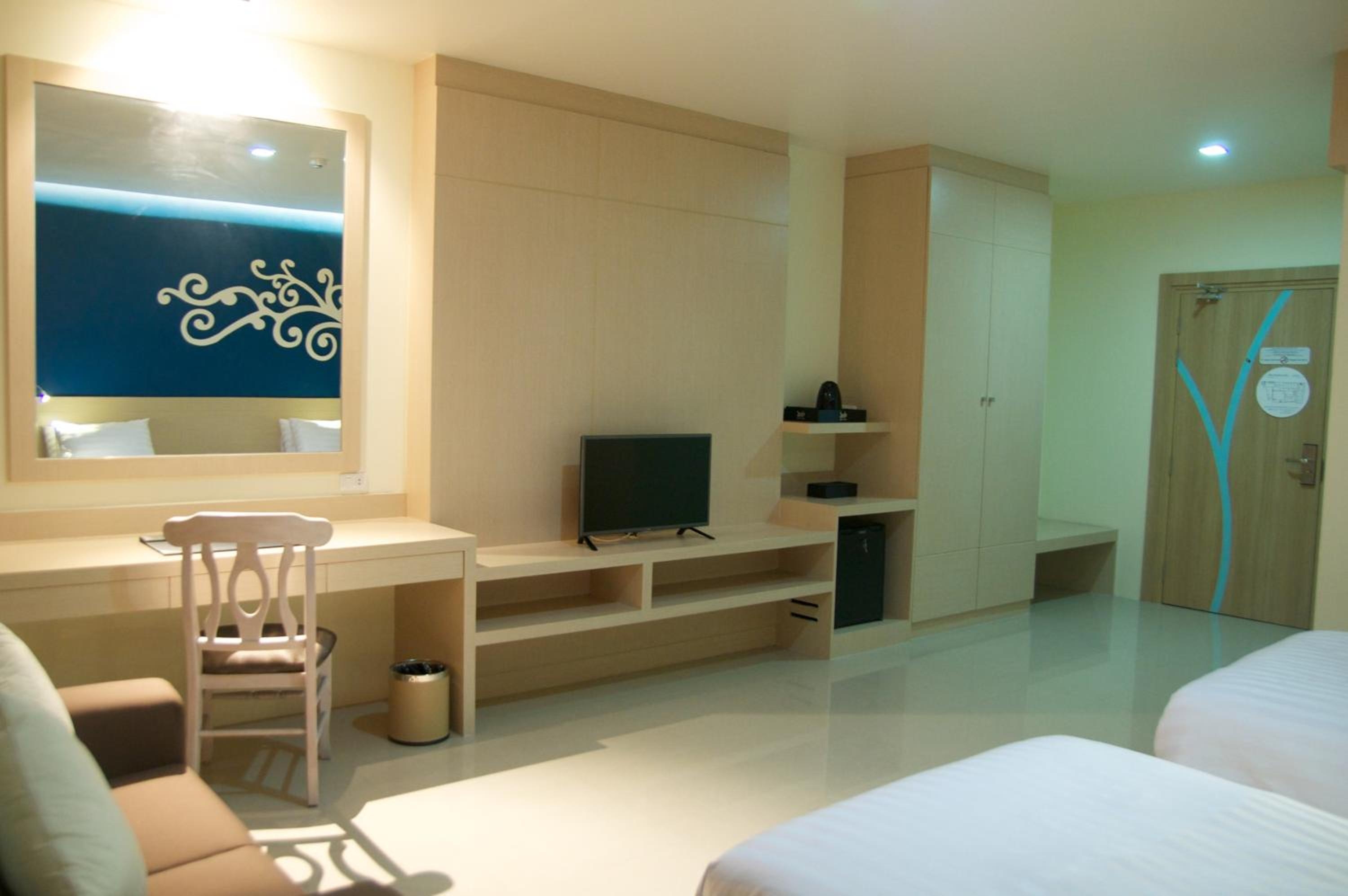 Foto de Jolly Suites&Spa Petkasem