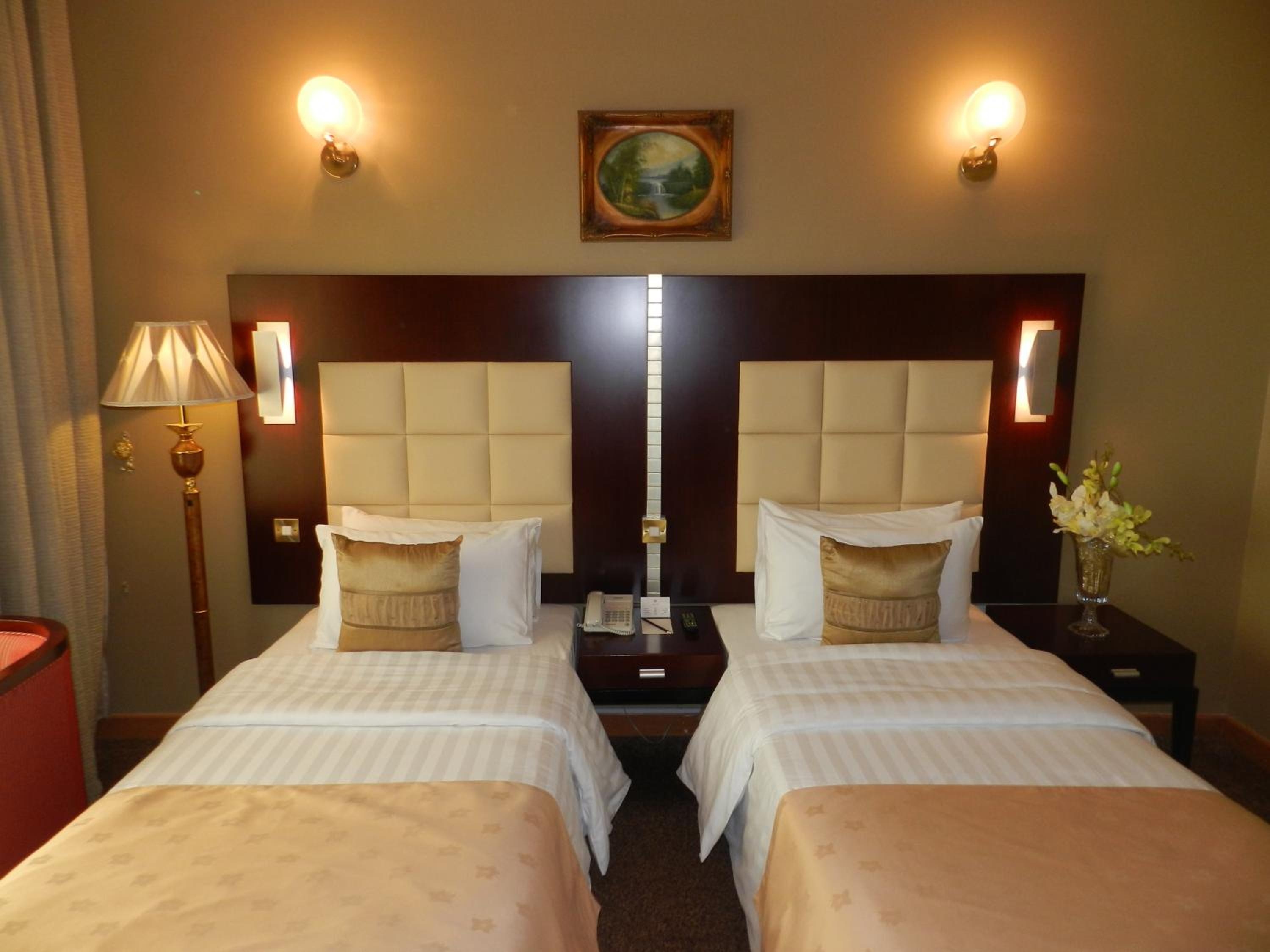 Foto de Sun & Sands Sea View Hotel