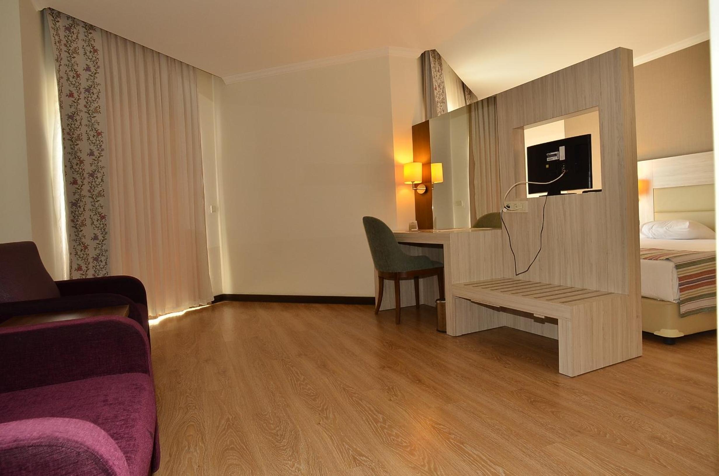 Foto de Side Prenses Resort Hotel & Spa