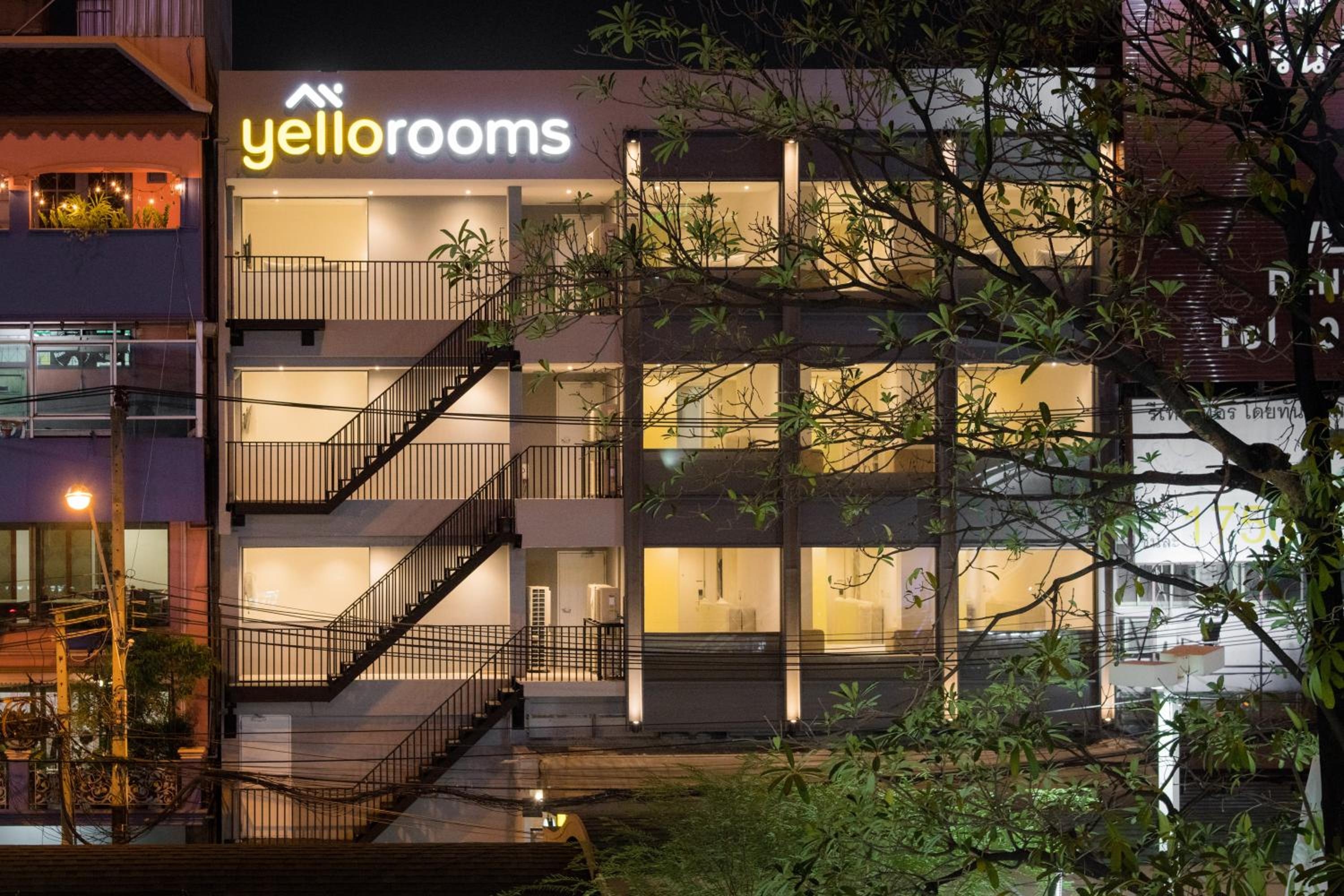 Yello Rooms Hotel Victory Monument