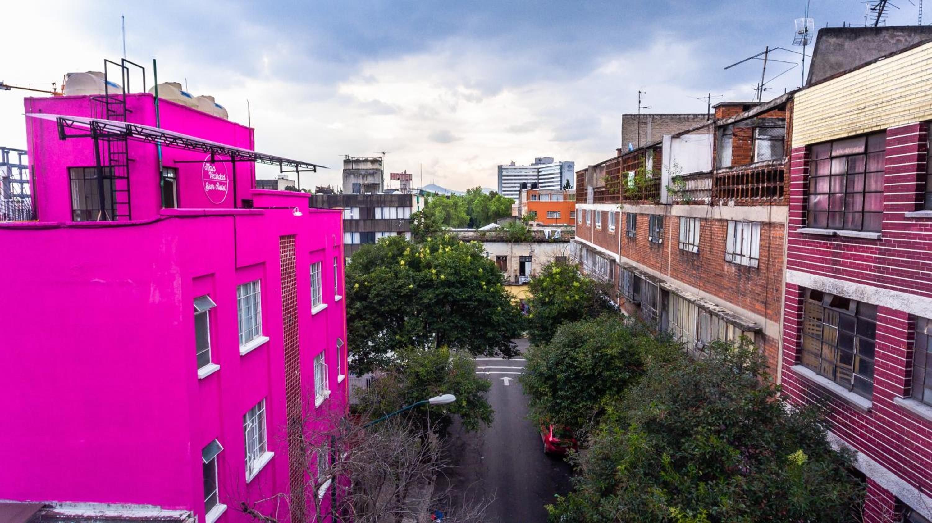 Mala Vecindad Beer Hotel