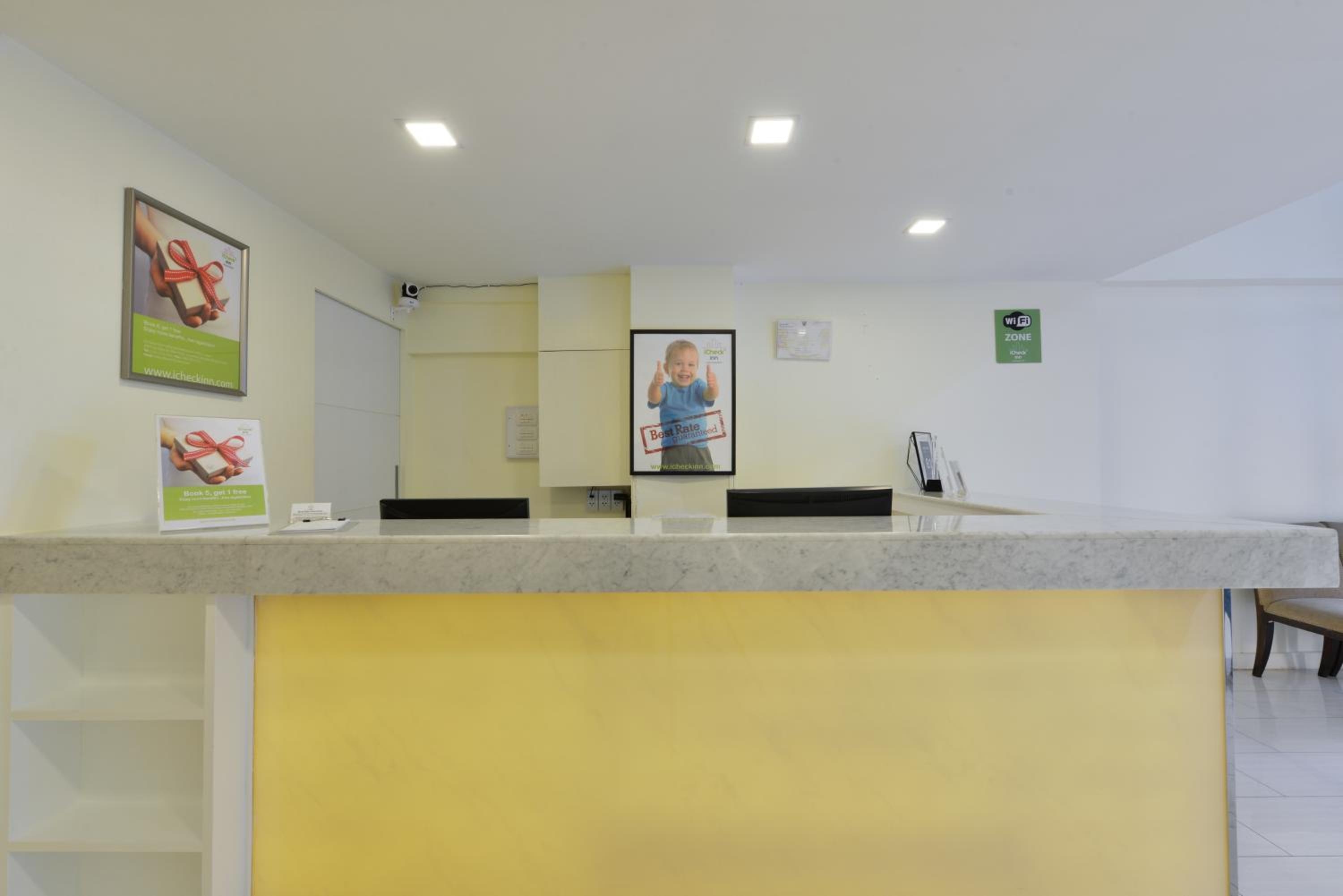 iCheck inn Sukhumvit 19