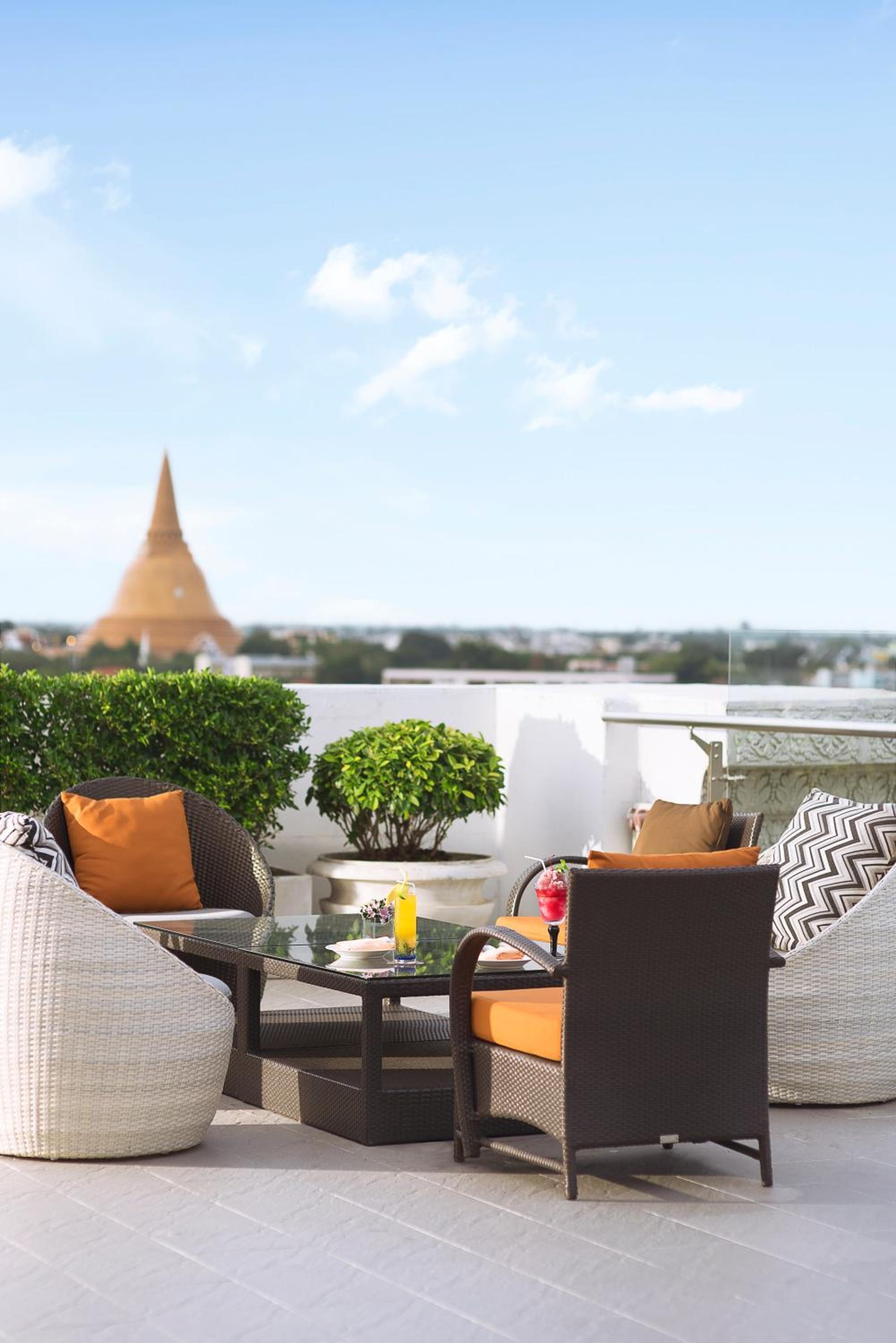 Foto de Mida Grande Hotel Dhavaravati Nakhon Pathom - SHA PLUS