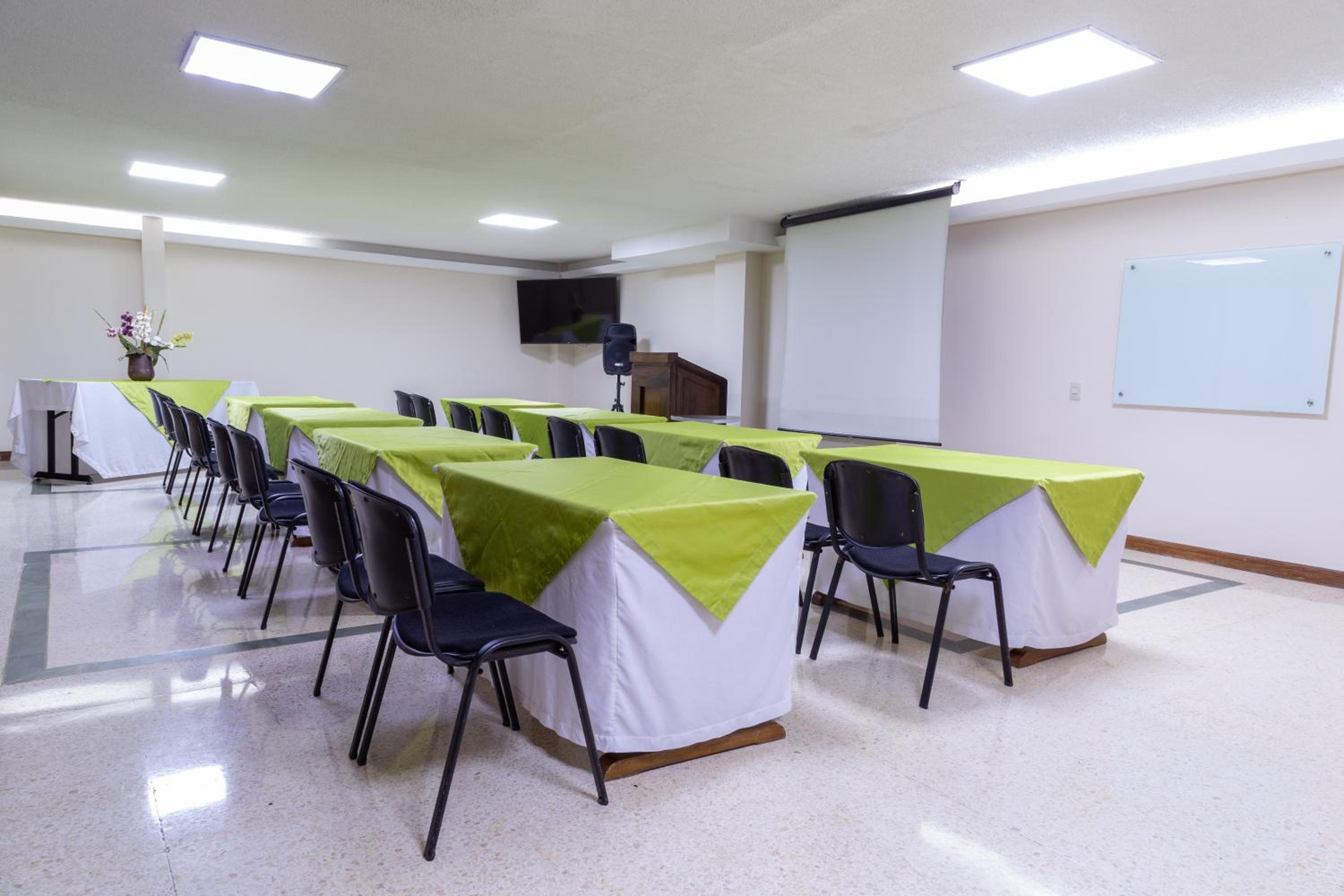 Hotel San Pedro del Fuerte, Laureles