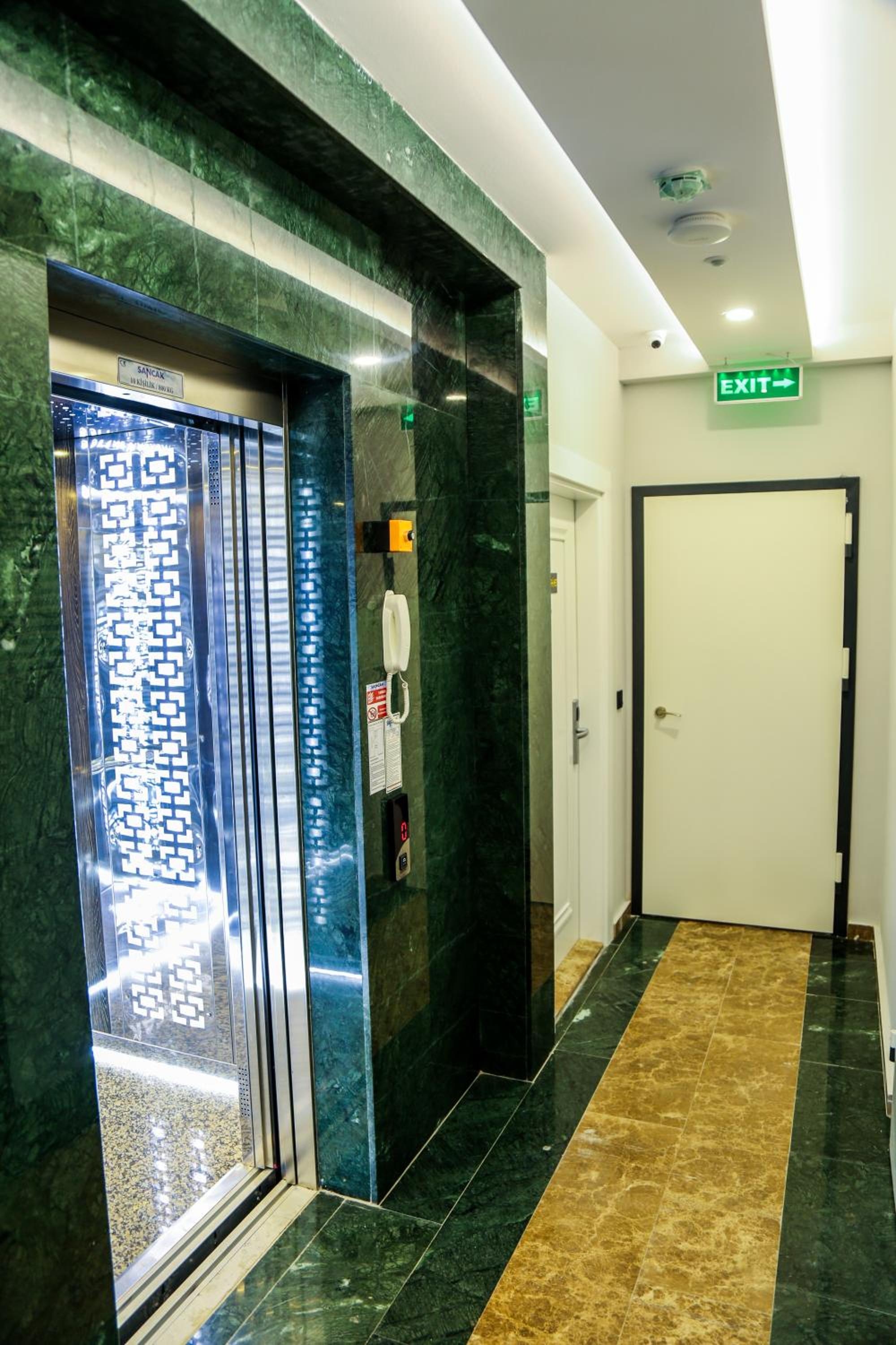 Foto de White Golden Suite Hotel