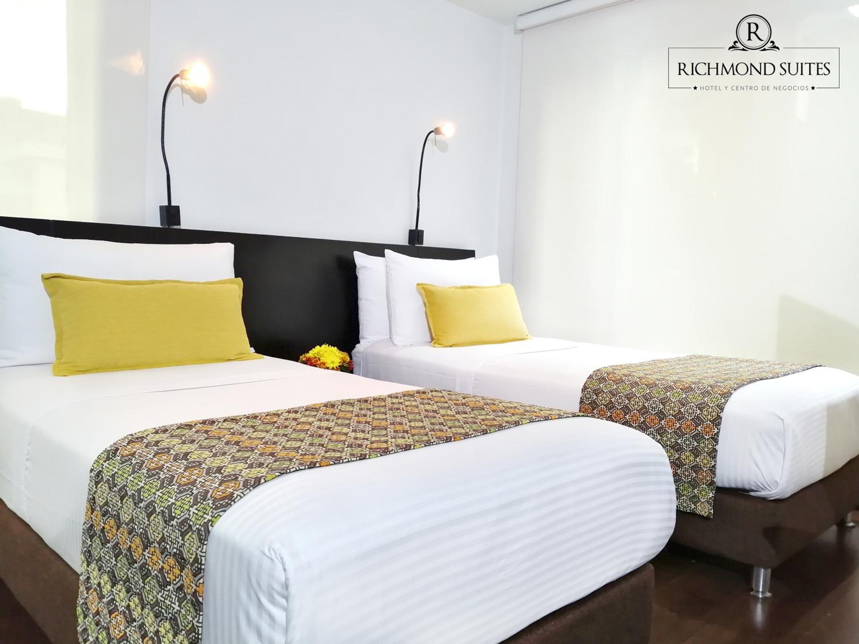 Foto de Richmond Suites Hotel