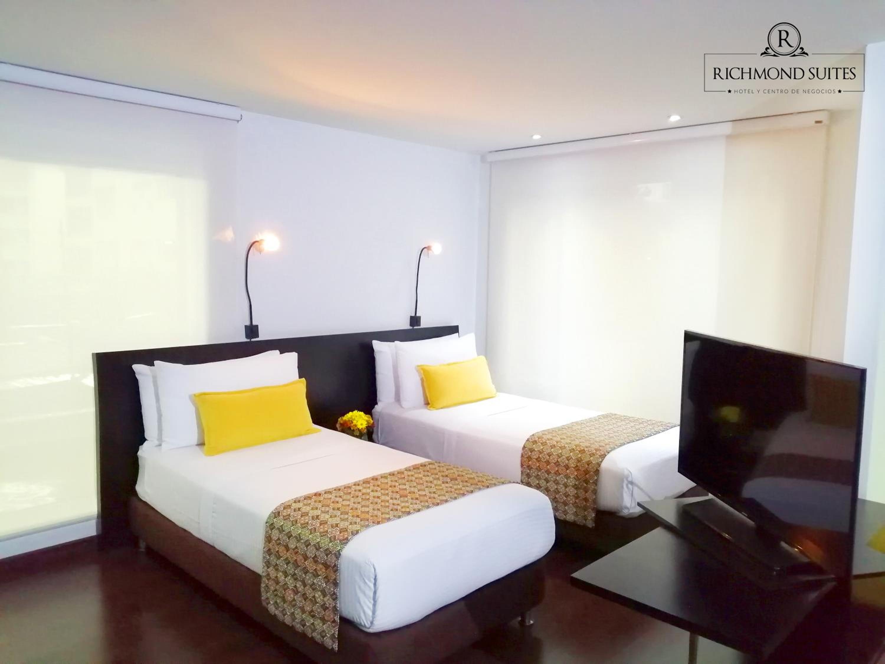 Foto de Richmond Suites Hotel