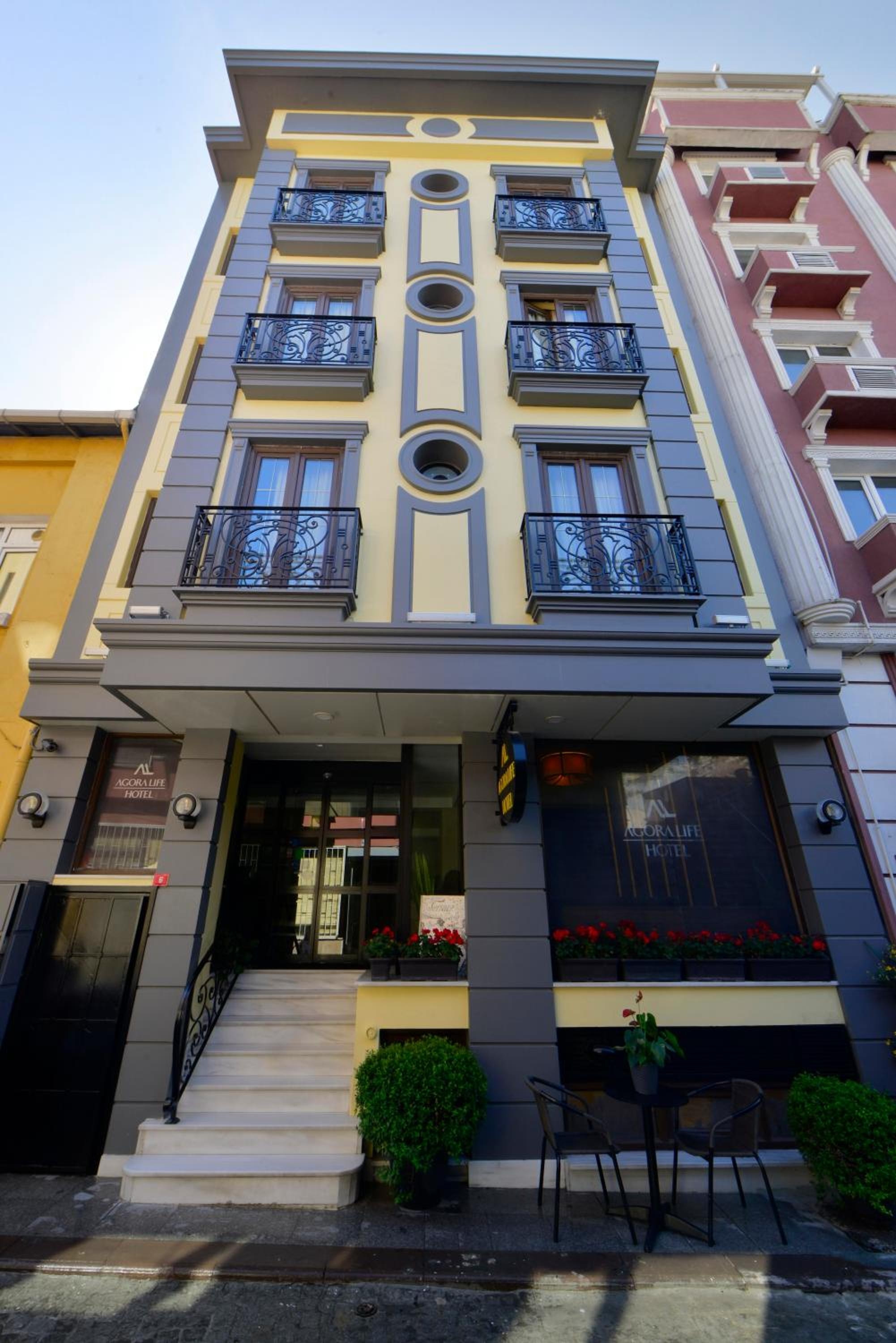 Agora Life Hotel - Special Class