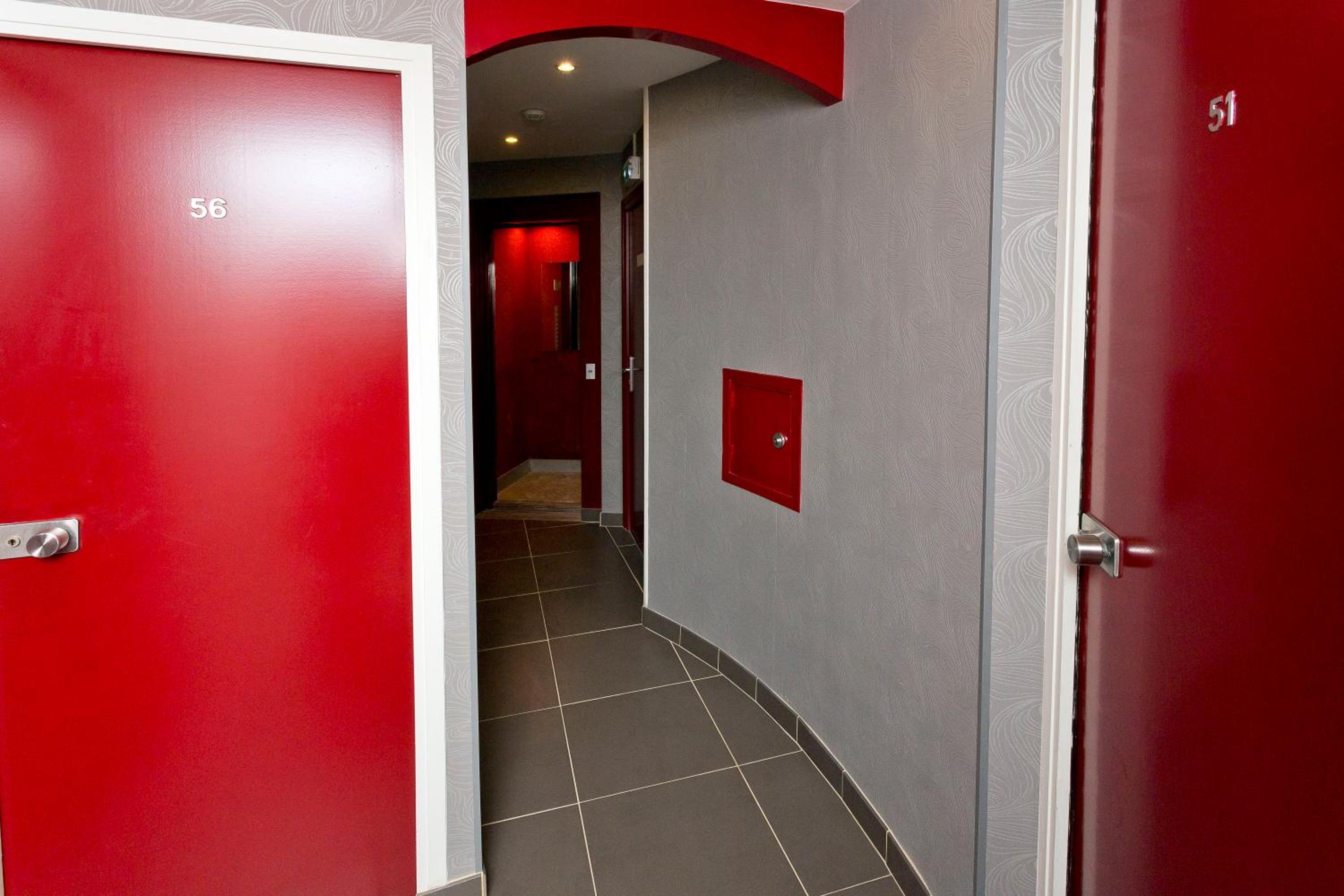 Foto de Hipotel Belgrand Edith Piaf