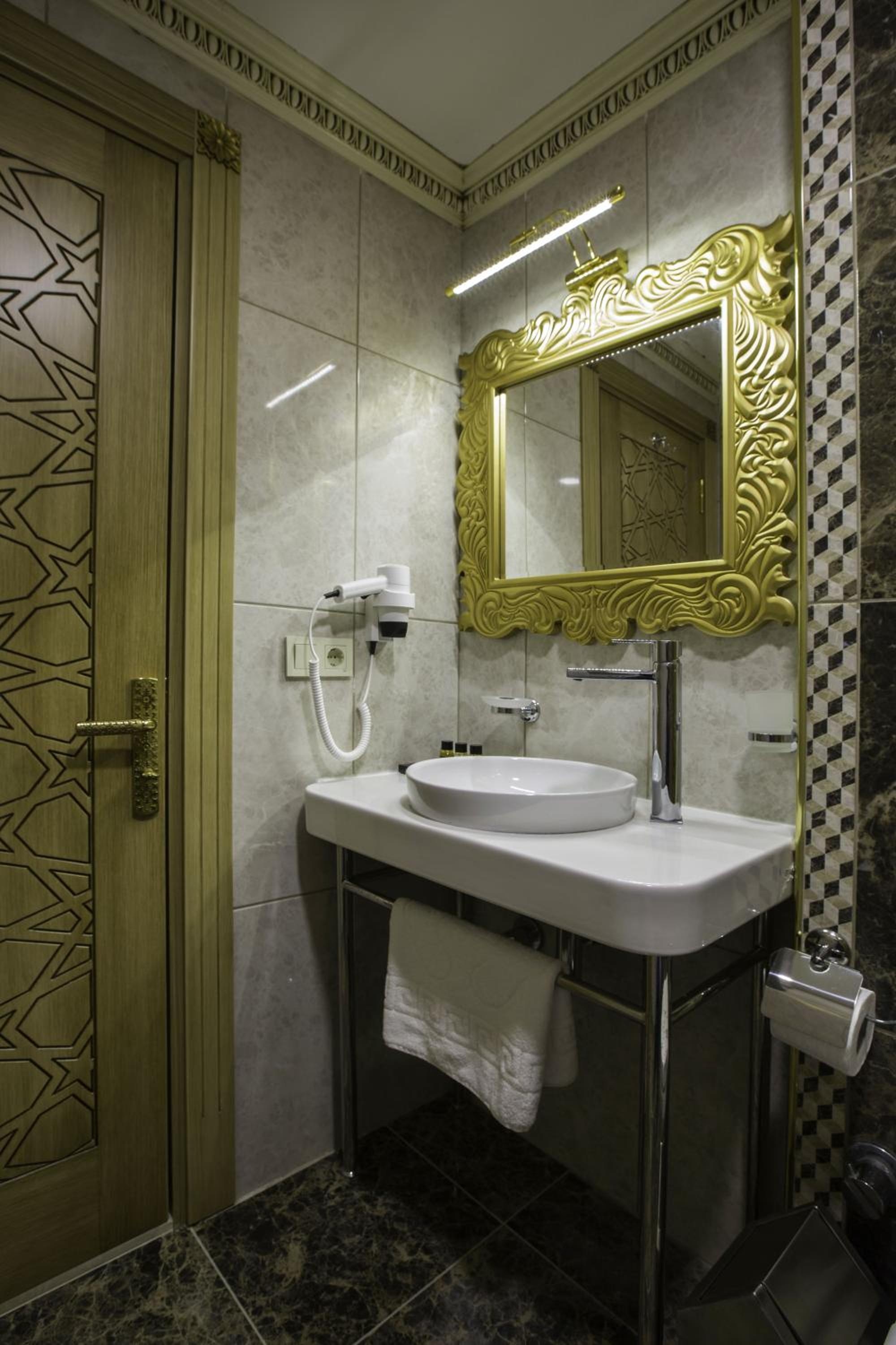 Foto de Empire Suite Hotel