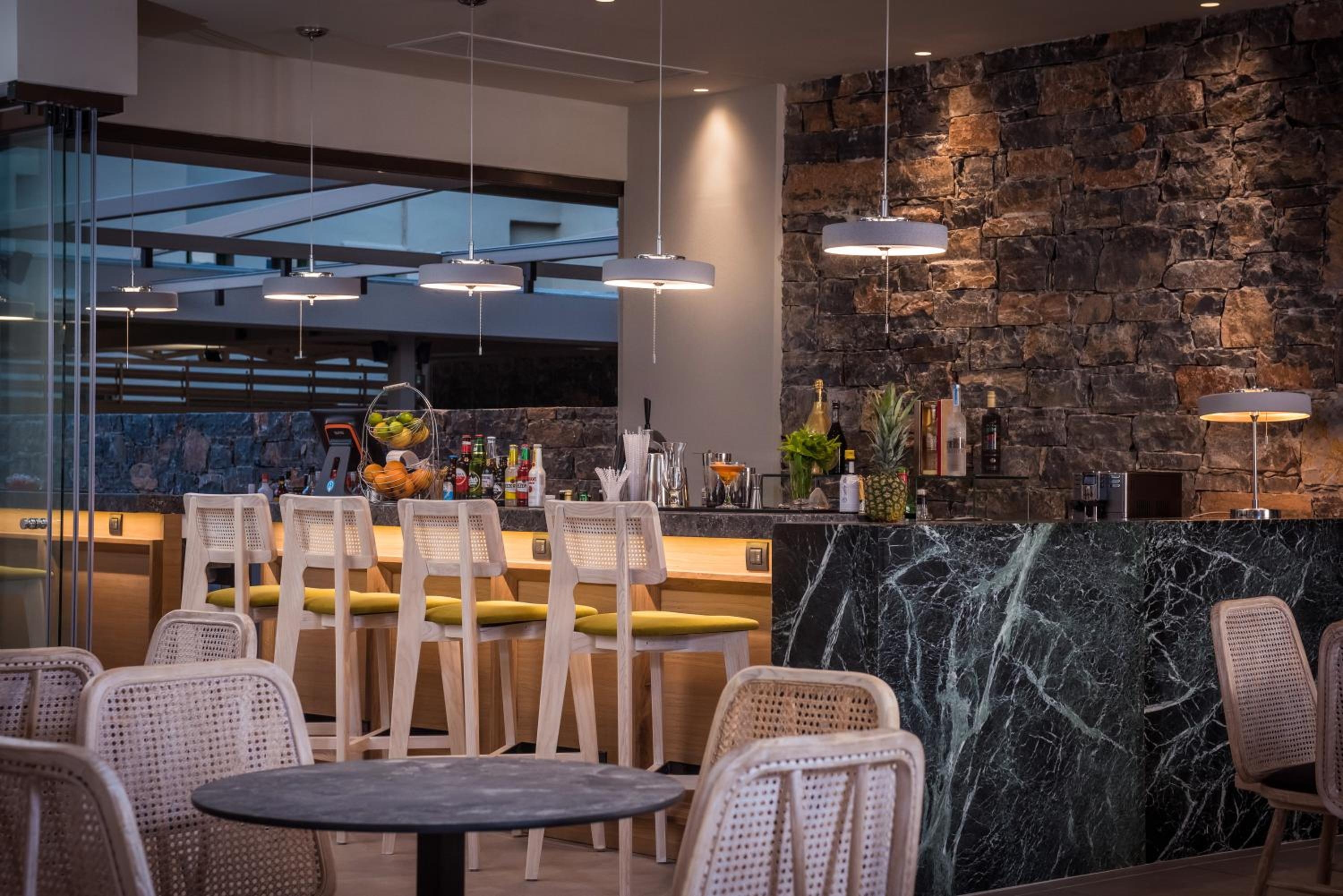 Foto de Petousis Hotel & Suites